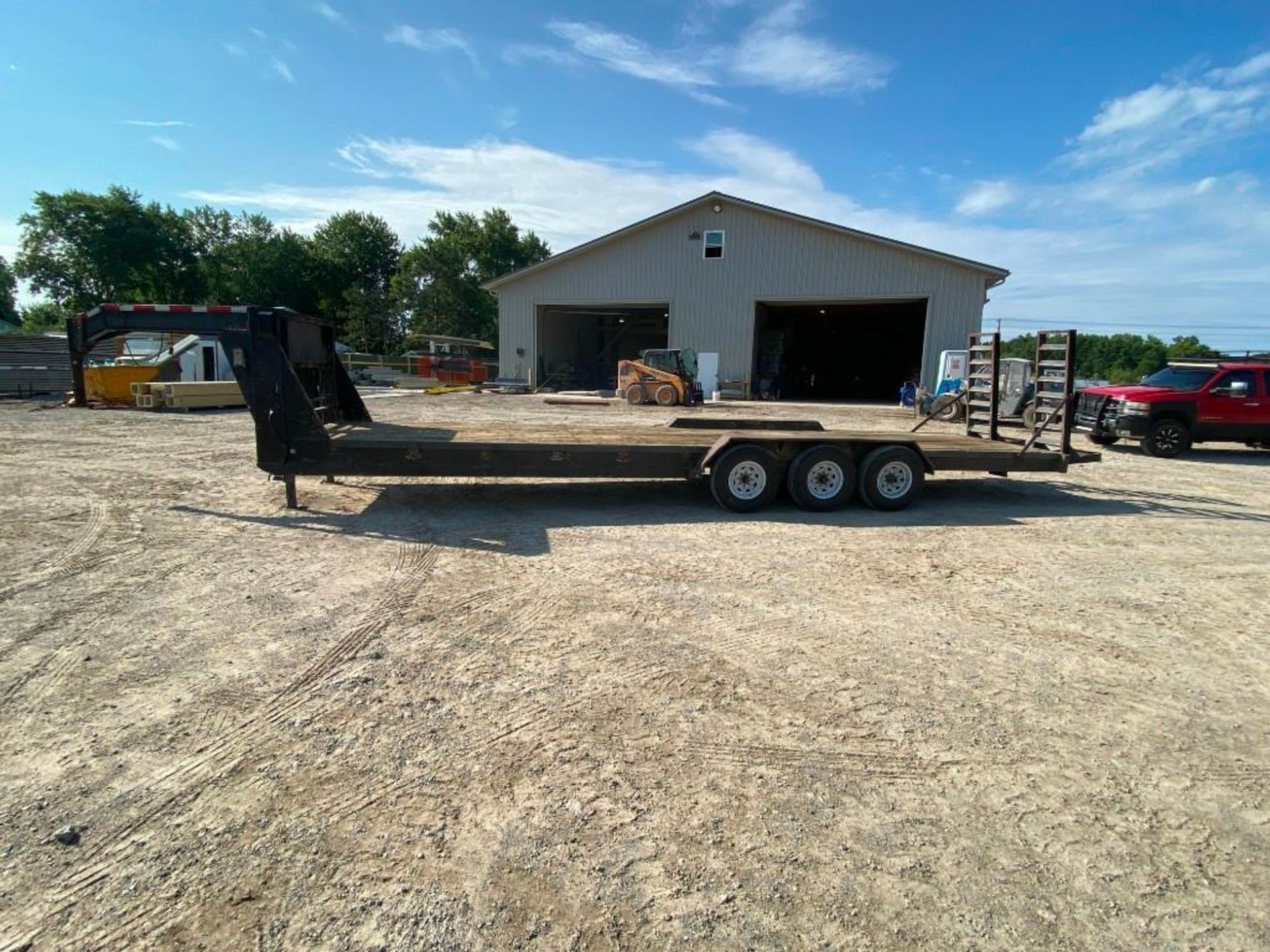 2009 Tri-Axel Gooseneck Equipment Trailer - Image 12 of 25