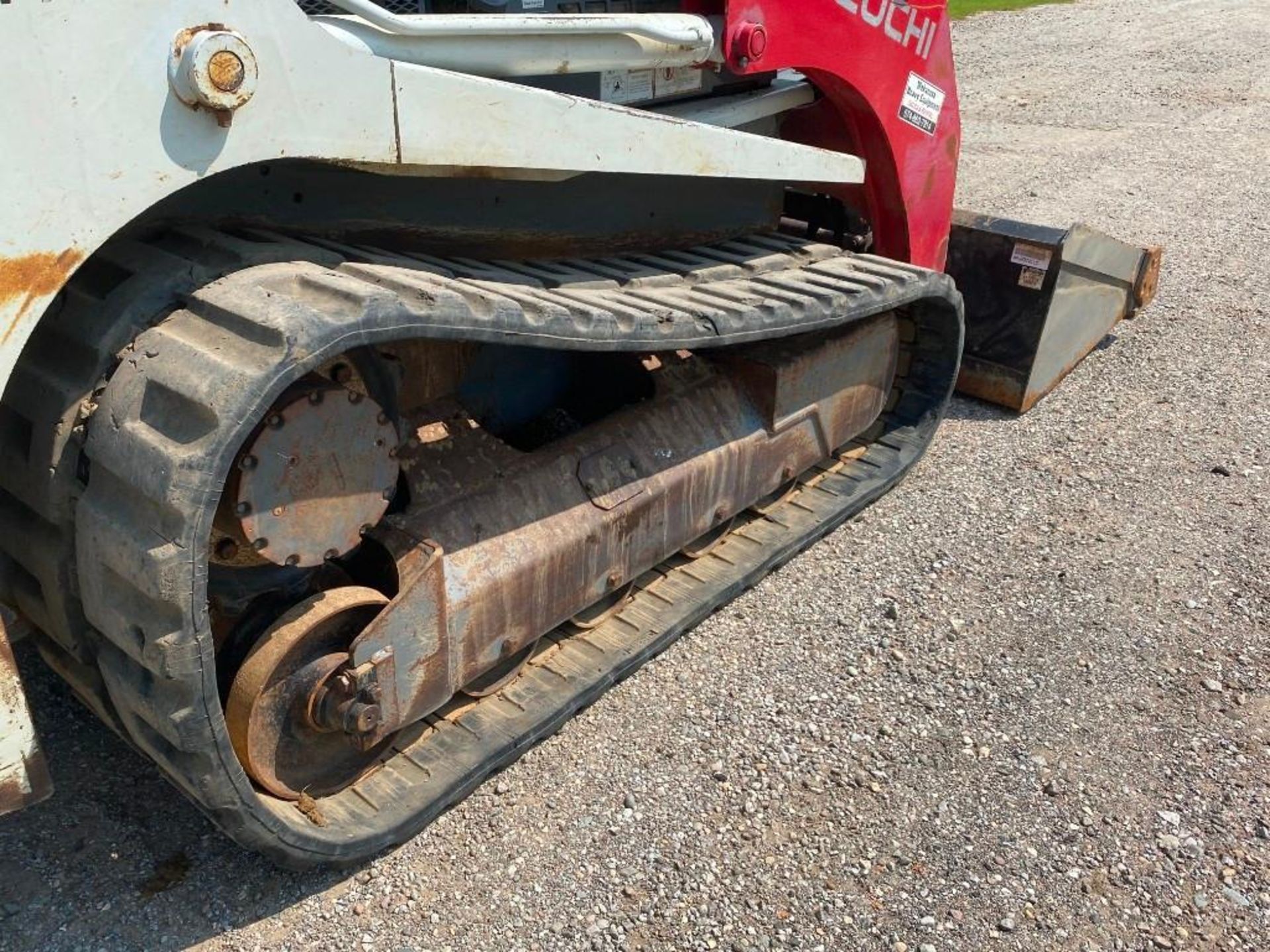 2012 Takeuchi TL10 Skid Steer - Image 18 of 33