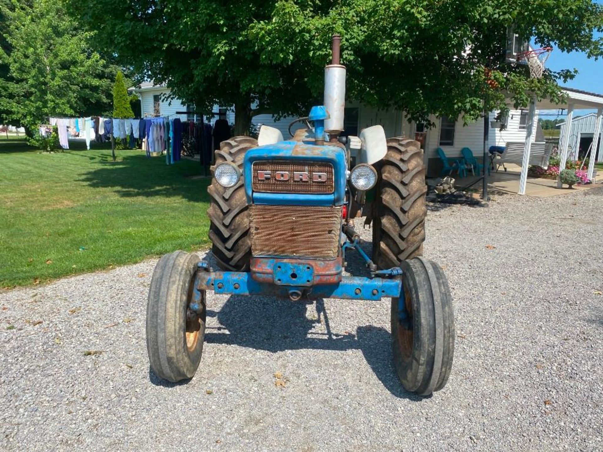 1962 Ford 4000 Tractor - Image 3 of 26