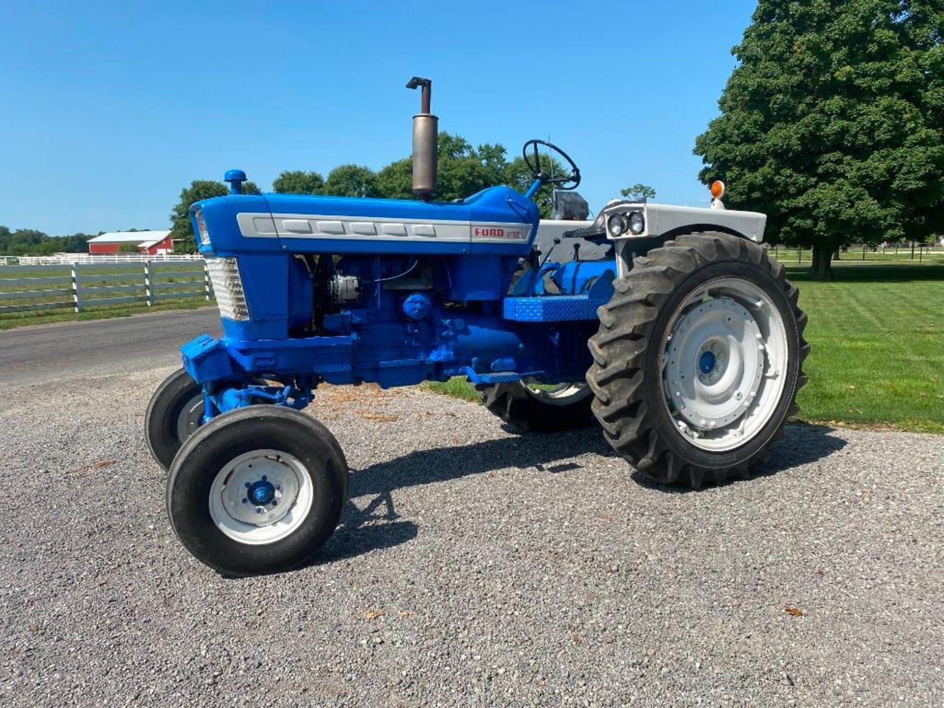 1967 Ford 5000 Tractor