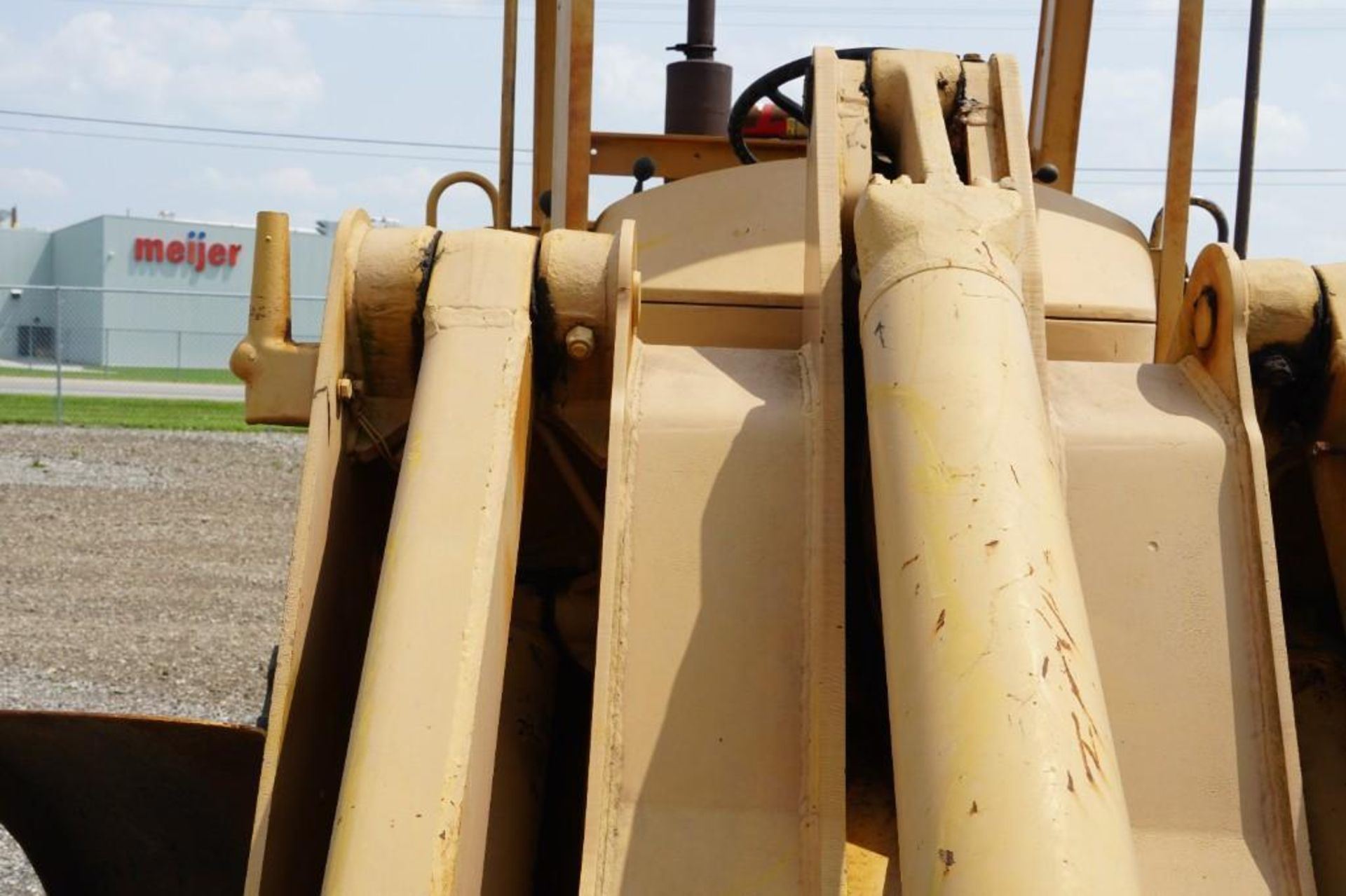 1980 John Deere 444B Wheel Loader - Image 26 of 53