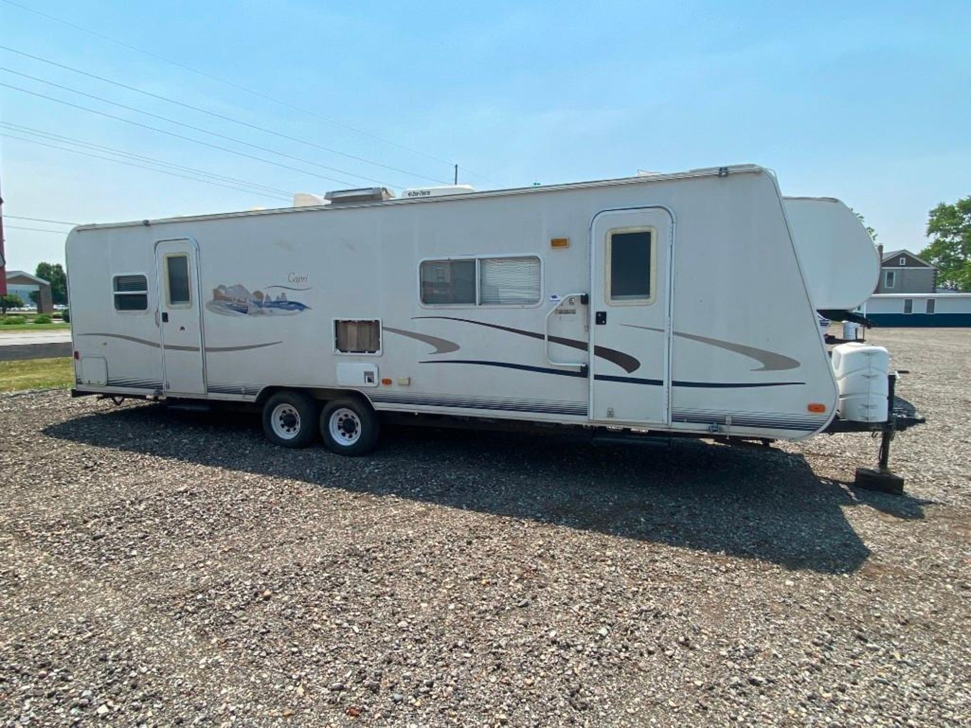 2005 Coachmen RV - Image 8 of 33