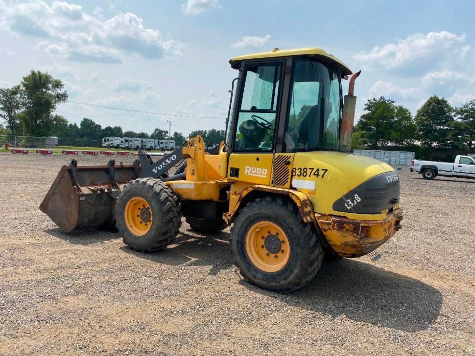 2004 Volvo L35B Wheel Loader - Image 13 of 32