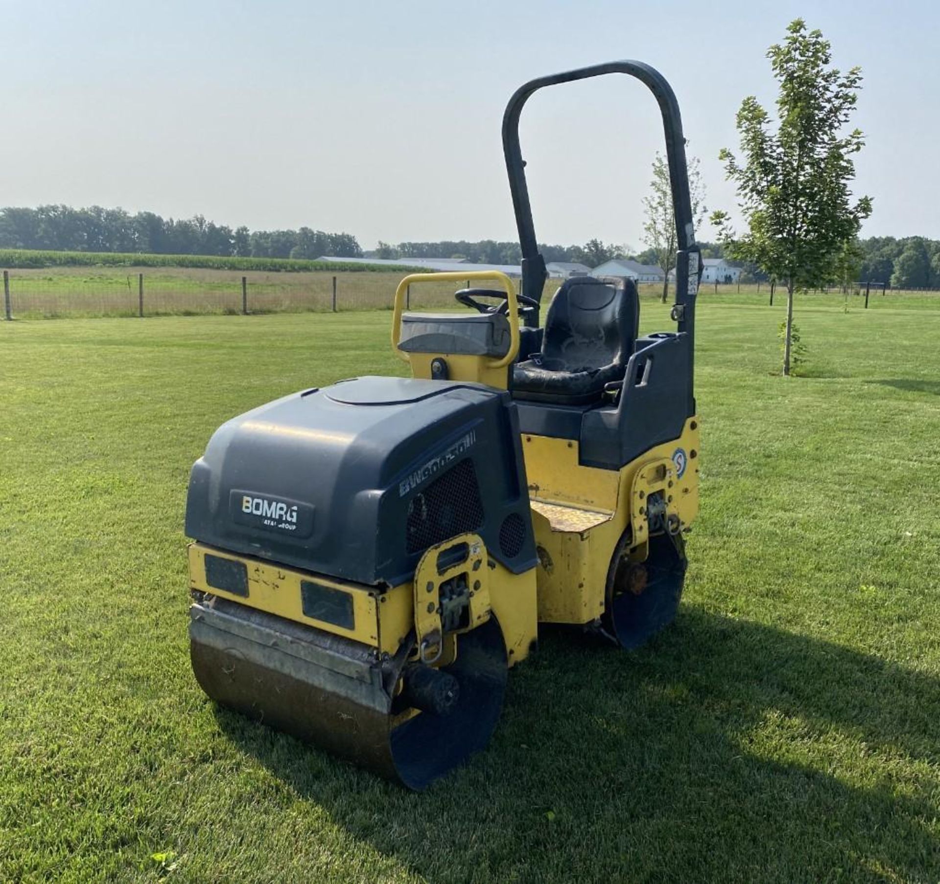 2011 Bomag BW900-50 Tandem Roller - Image 2 of 25