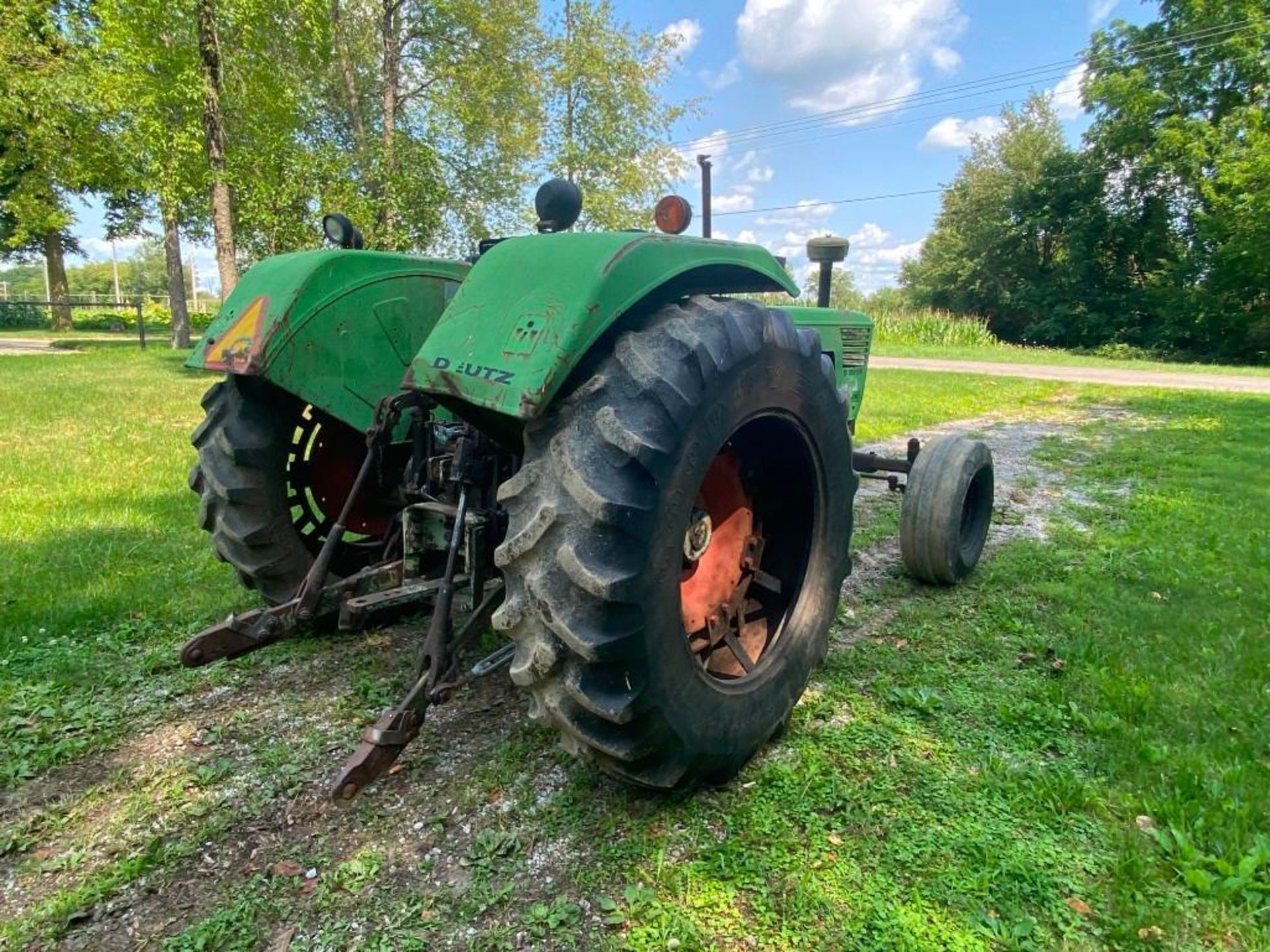 Deutz D10006 Tractor - Image 8 of 30