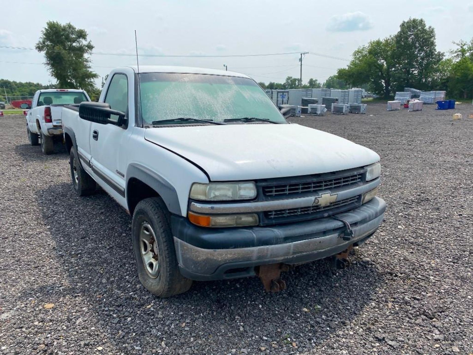 2000 Chevrolet Silverado 2500 Pickup Truck - Image 4 of 27