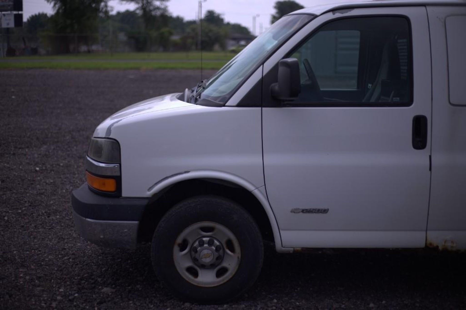 2004 Chevrolet Express Van* - Image 29 of 73