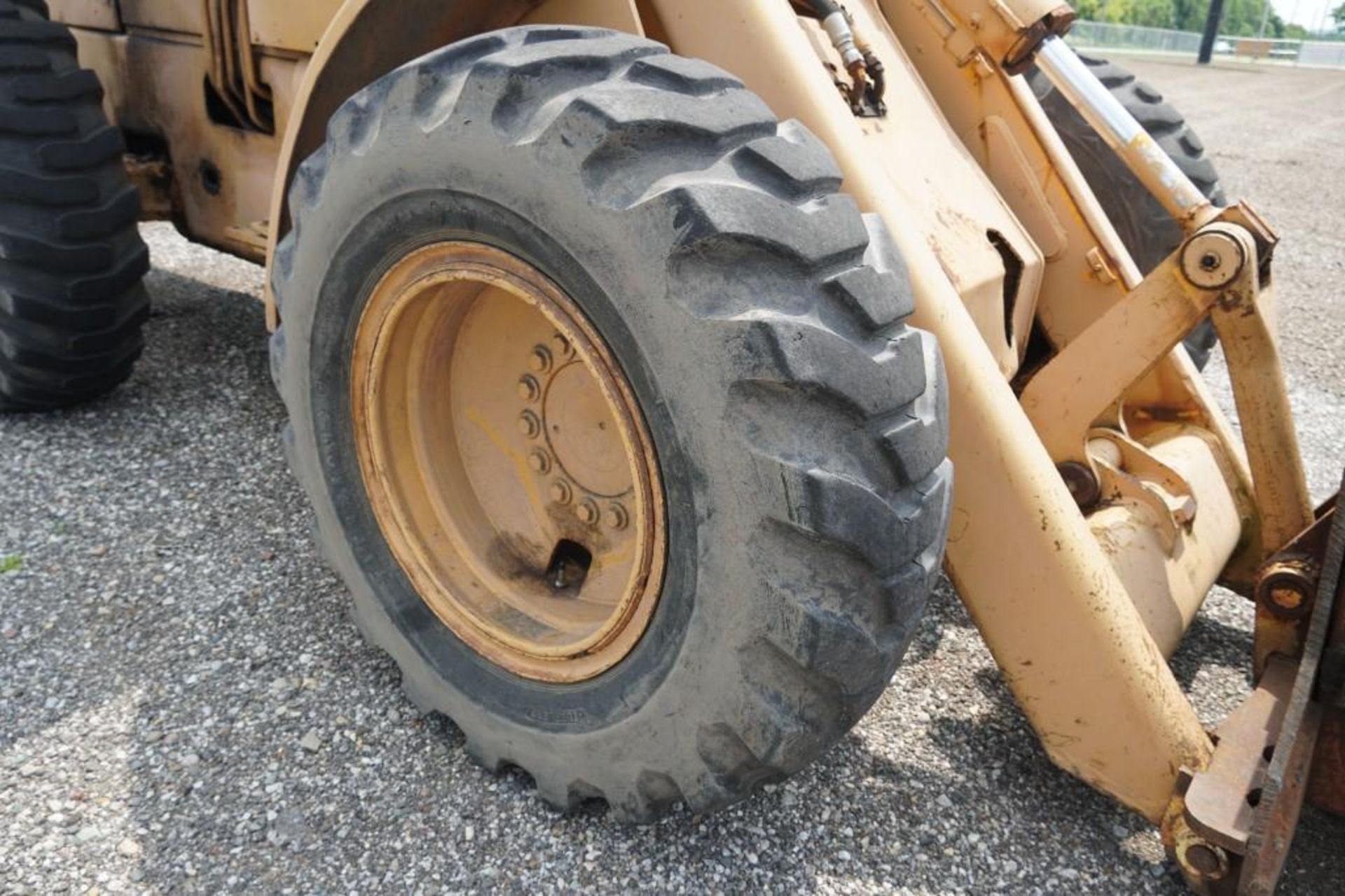 1980 John Deere 444B Wheel Loader - Image 11 of 53