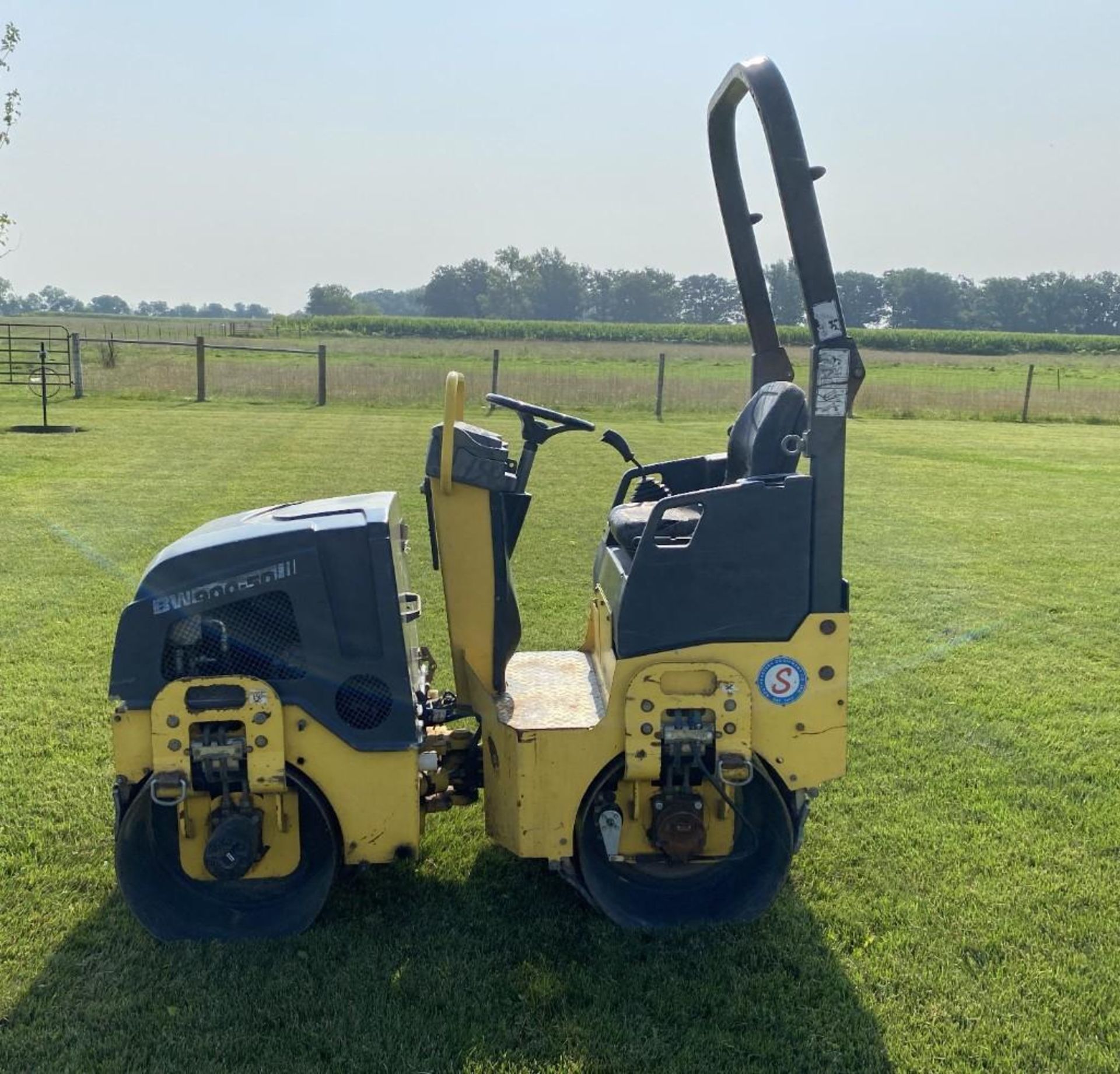 2011 Bomag BW900-50 Tandem Roller - Image 13 of 25