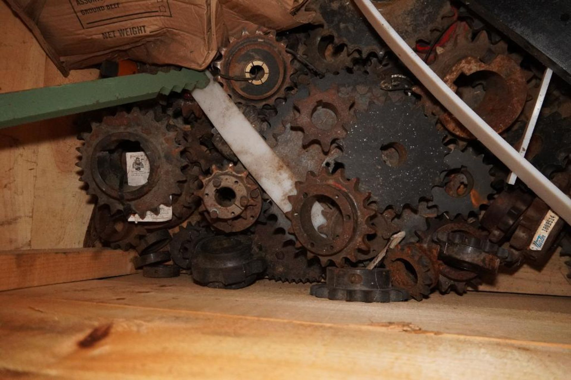 New and Used Sprockets and Hubs - Image 2 of 4
