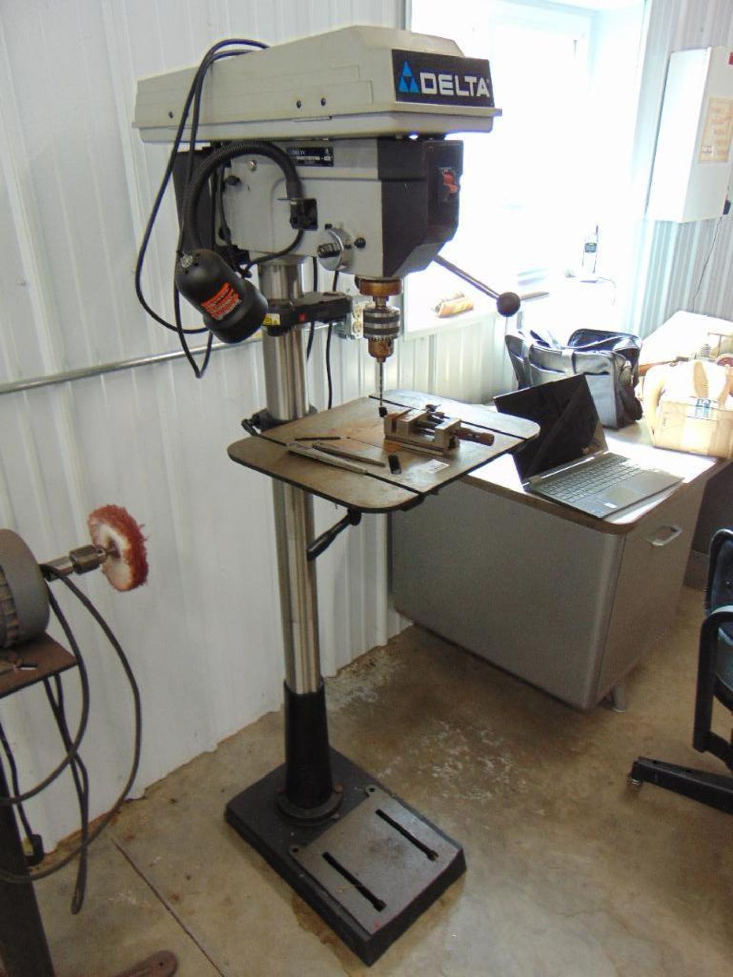 Delta 17-950L Drill Press - Image 2 of 4