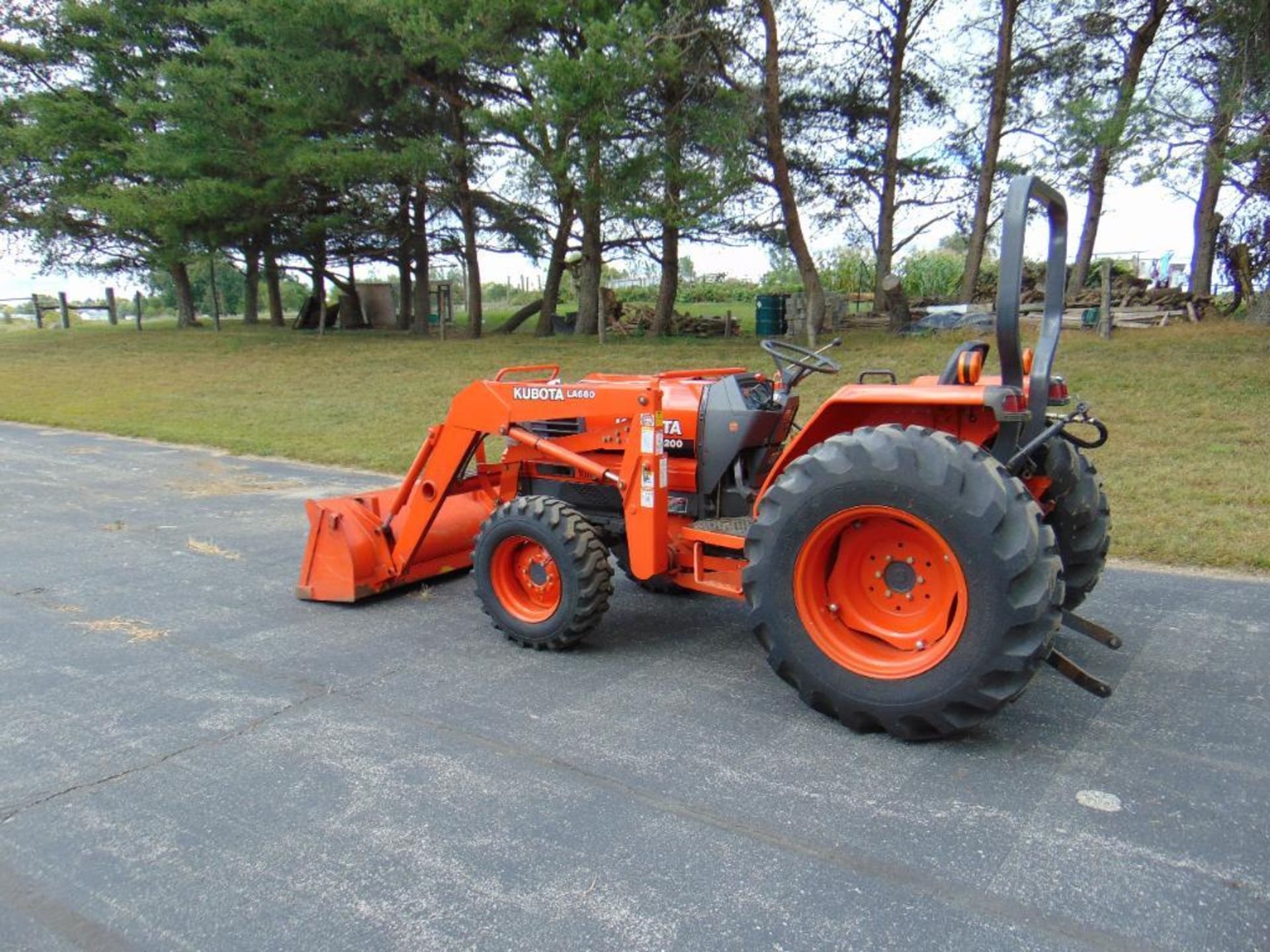 Kubota L4200 Tractor - Image 3 of 24
