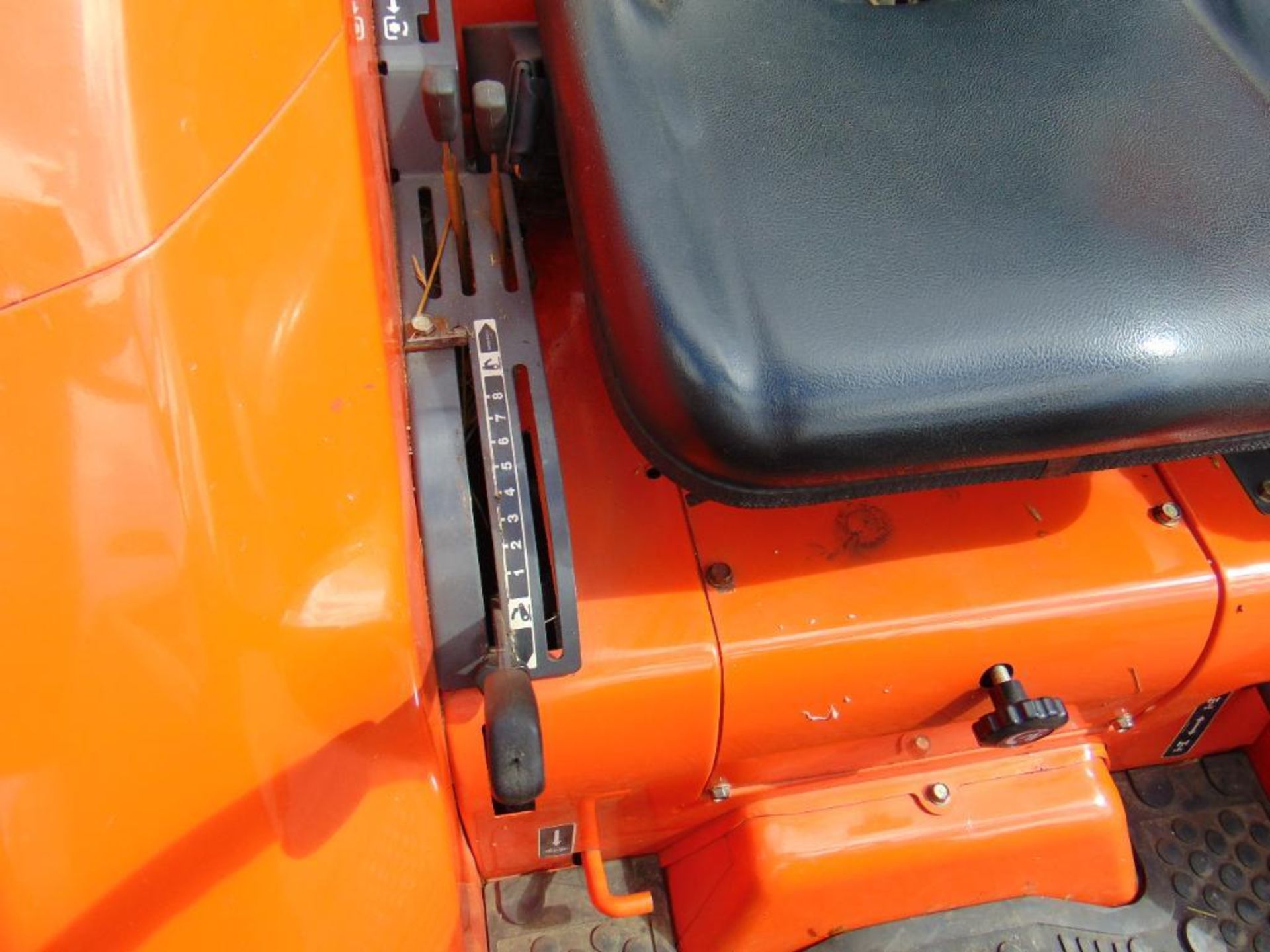 Kubota L4200 Tractor - Image 14 of 24