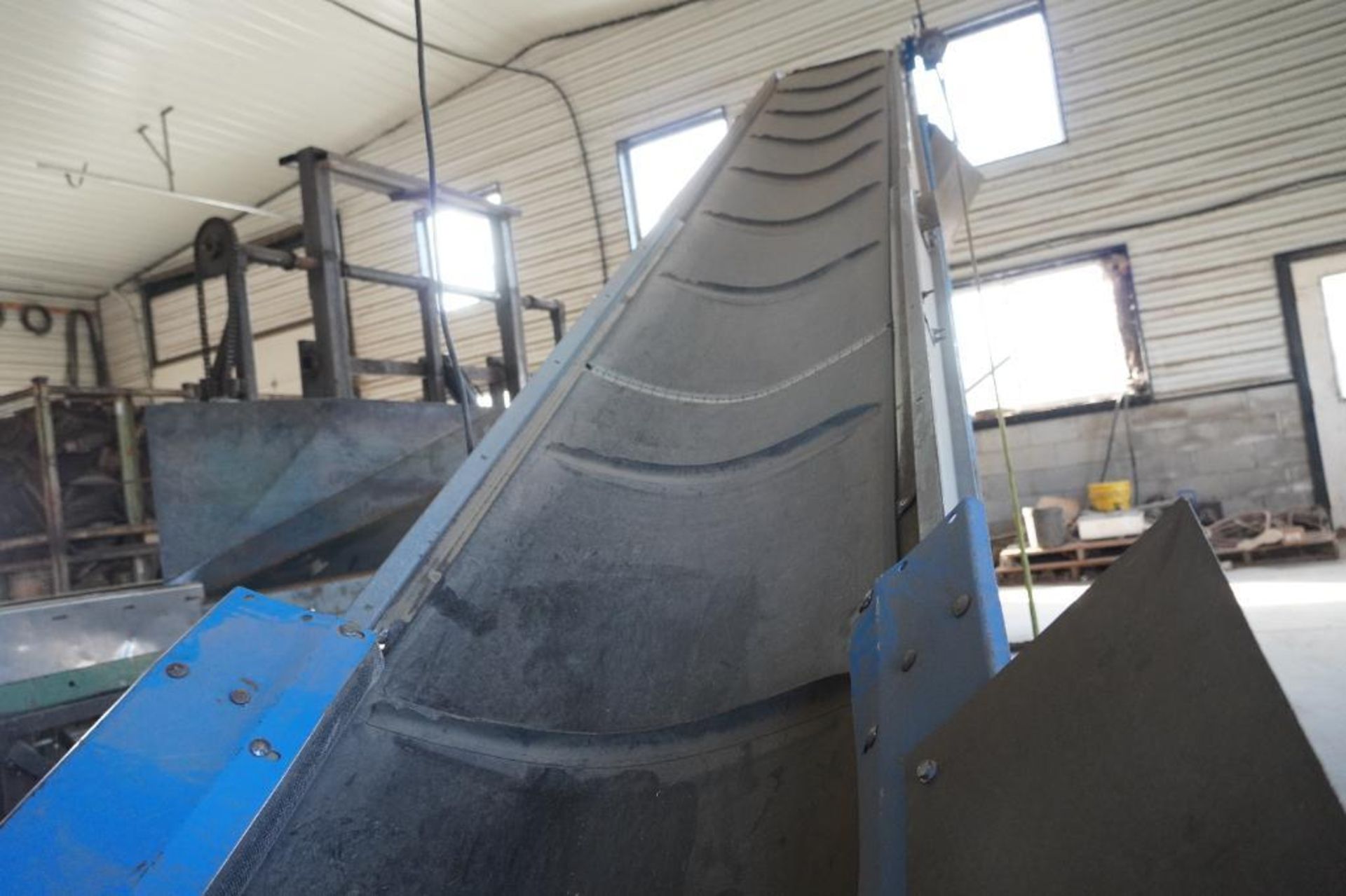 16''X15' Incline Conveyor - Image 5 of 6