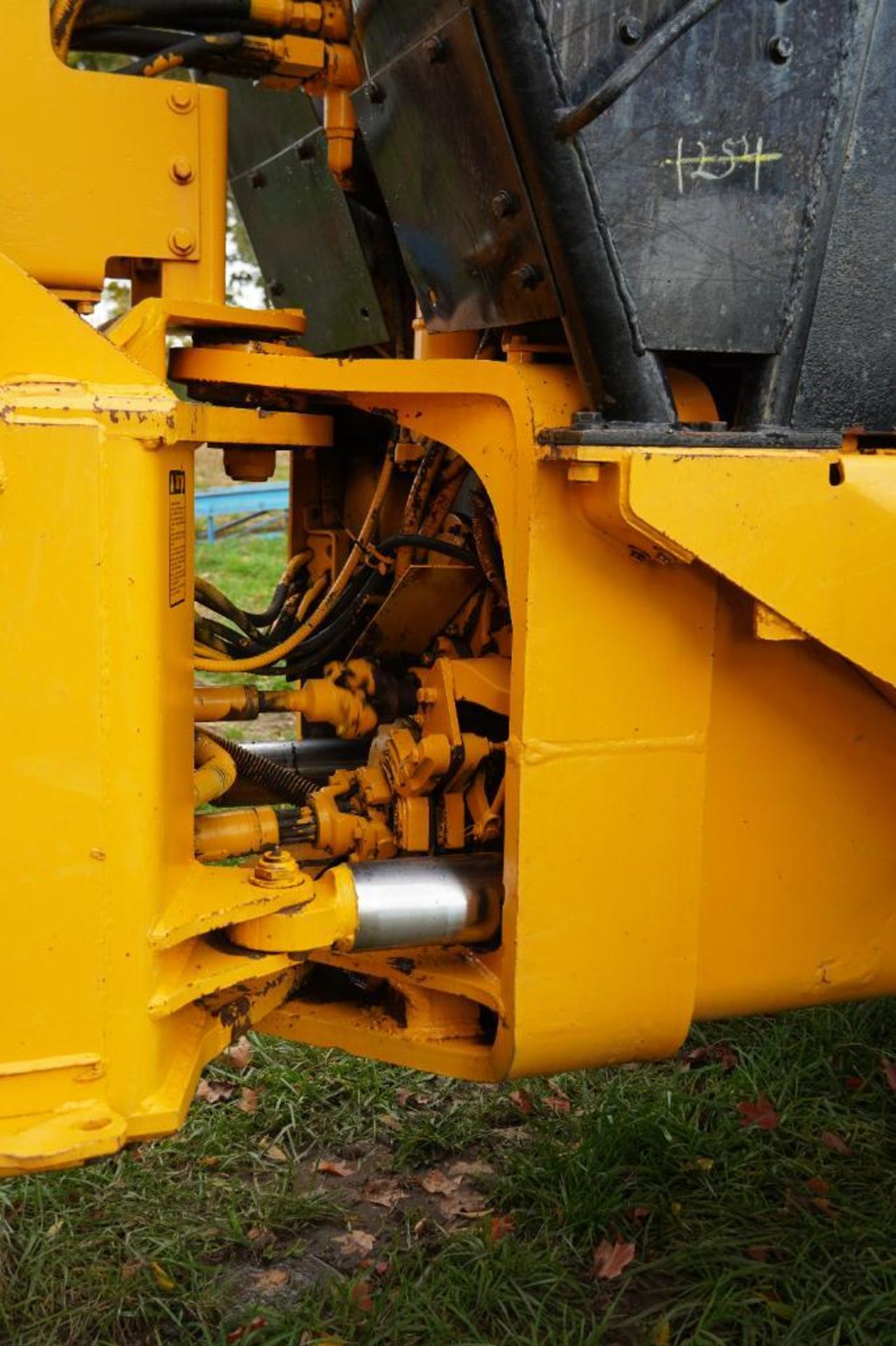 John Deere 740 Grapple Skidder - Image 43 of 52