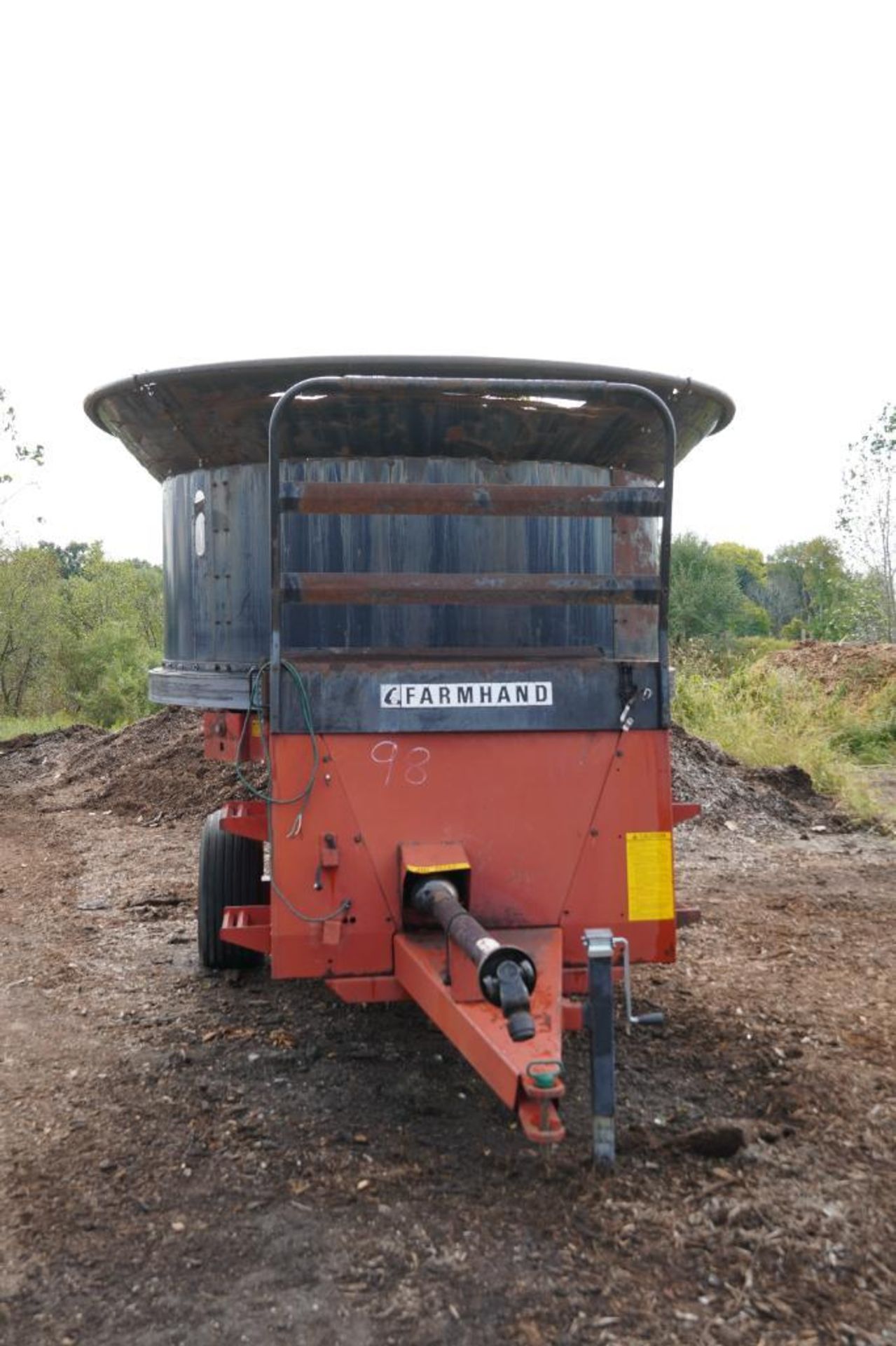 Farmhand Tub Grinder - Image 7 of 30