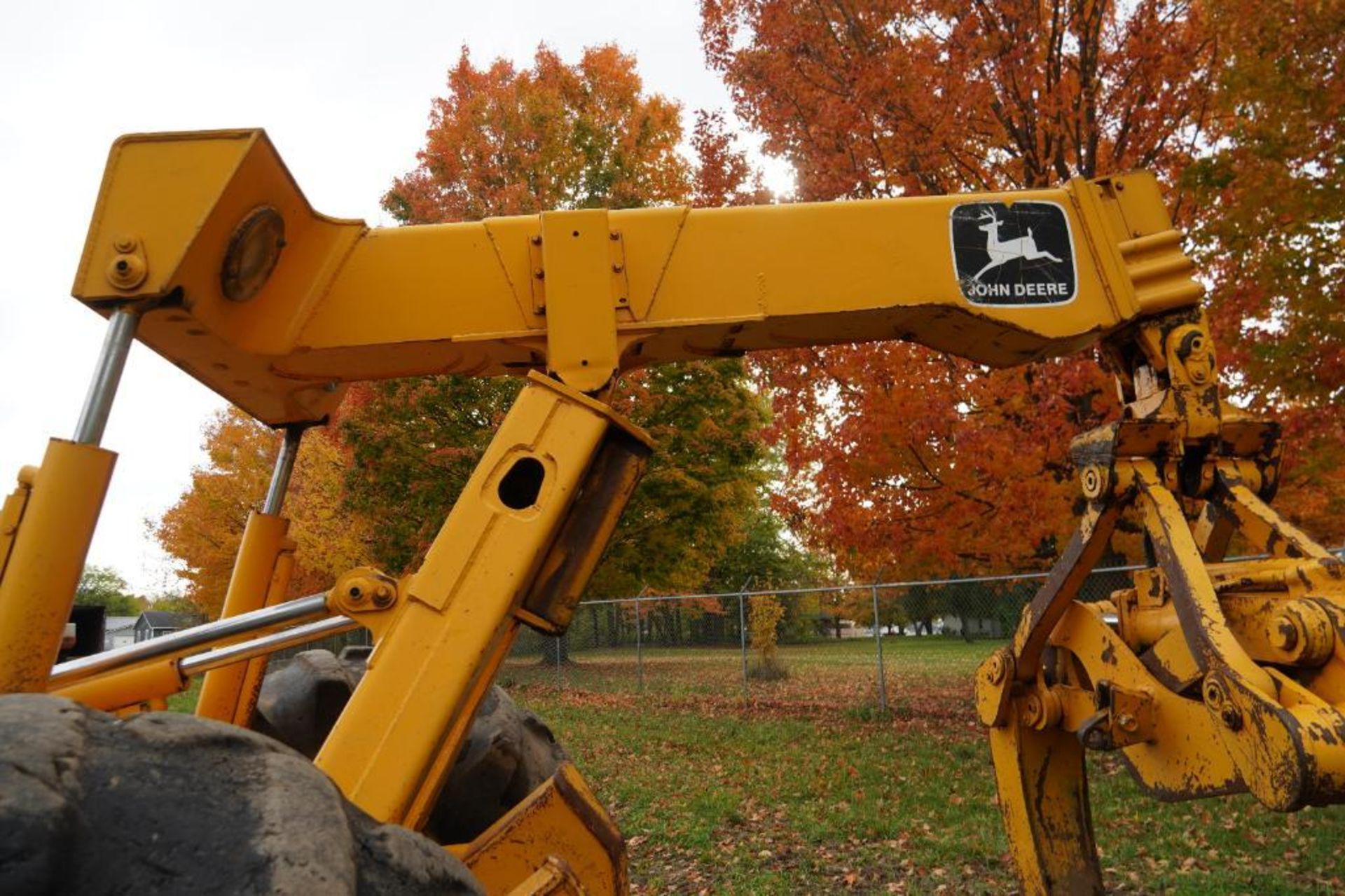 John Deere 740 Grapple Skidder - Image 33 of 52