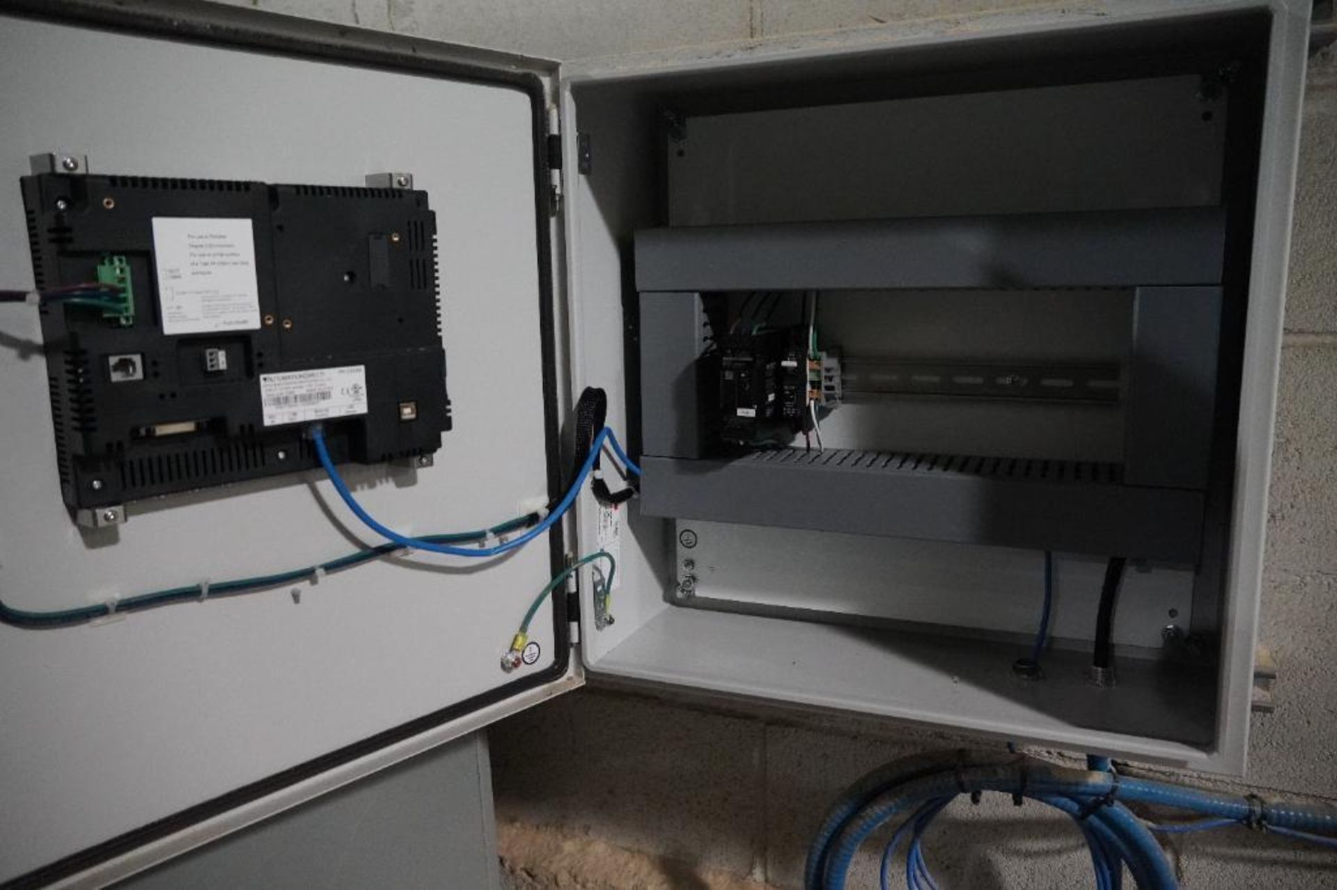 Electrical Control Box - Image 4 of 4