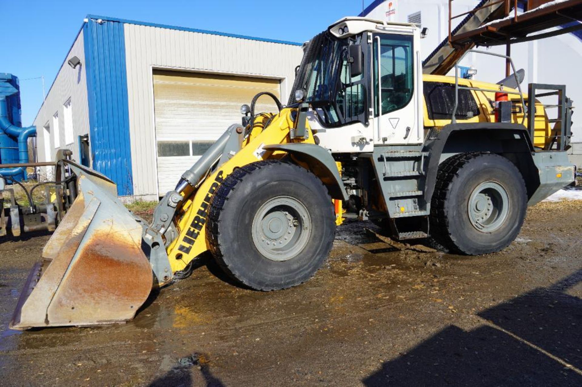 2019 Liebherr Wheel Loader - Image 4 of 49