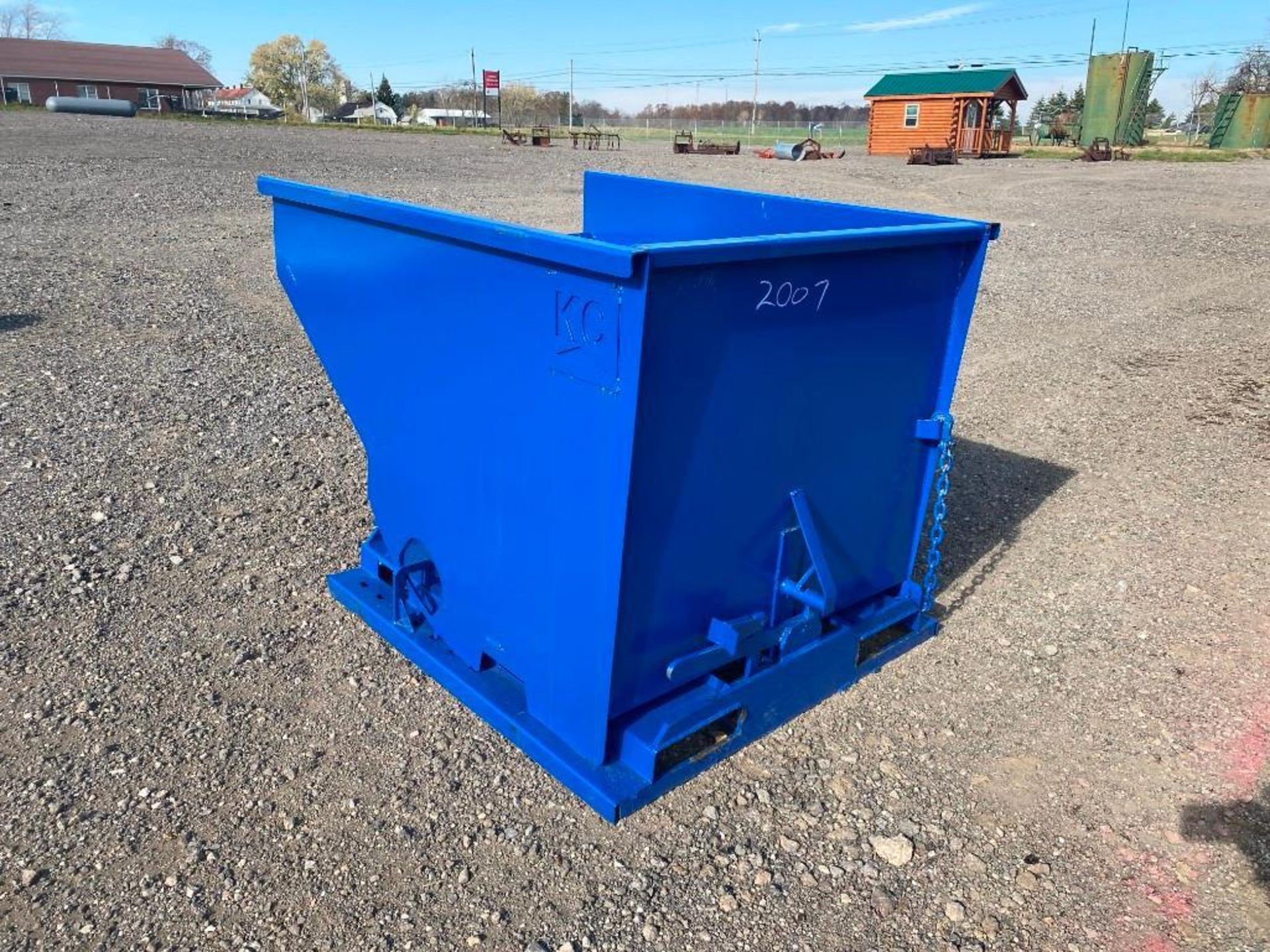 New 2 Cubic Yard Self Dumping Hopper with Fork Pockets - Image 4 of 4