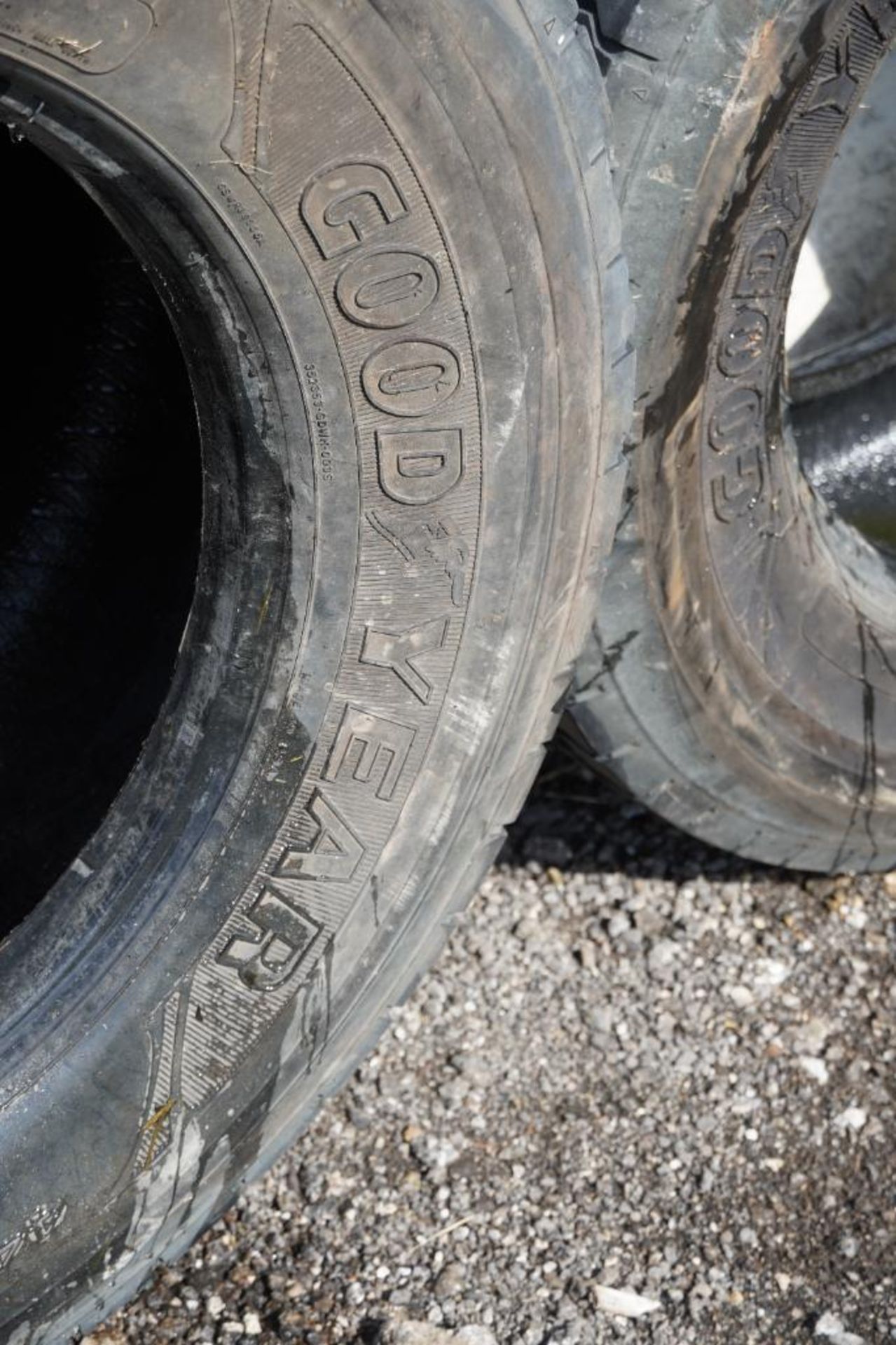 Tires - Image 6 of 9