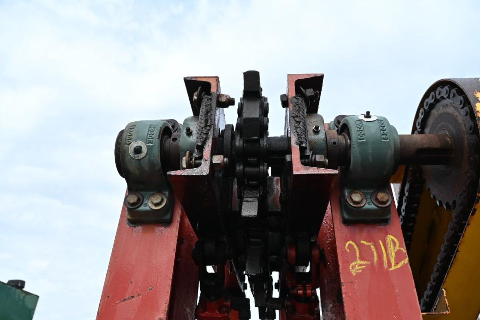 Meadows chain type log turner - Image 9 of 18