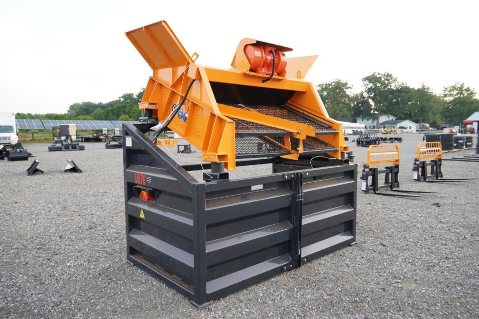 New Paladin Skid Mtd Screener - Image 2 of 10