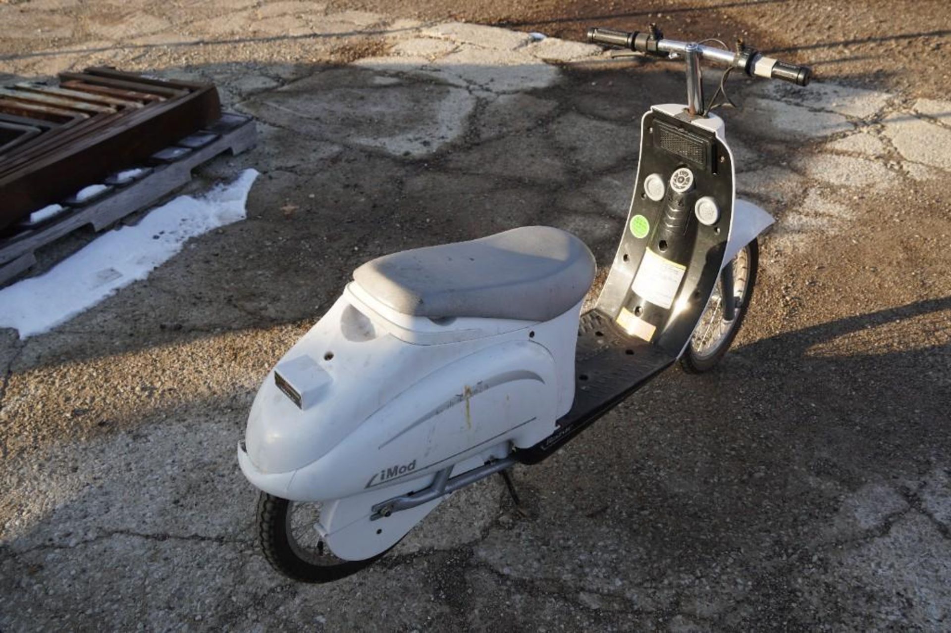 Razor Imod Electric Scooter - Image 4 of 13