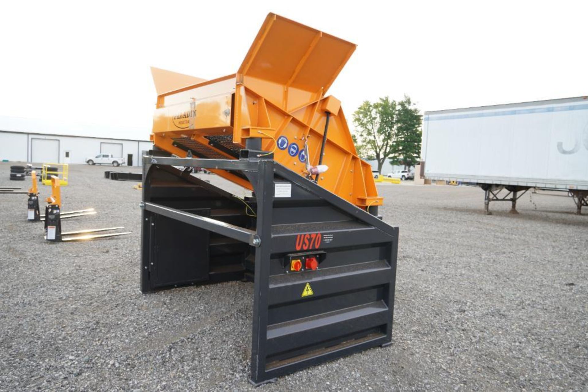 New Paladin Skid Mtd Screener - Image 3 of 10