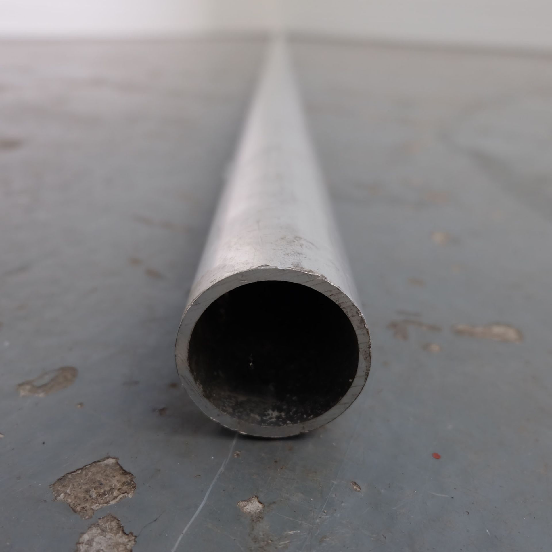 Aluminium Tube. Dimensions 2" Diameter x 1/8" Thickness. Length 5000mm. - Image 3 of 3