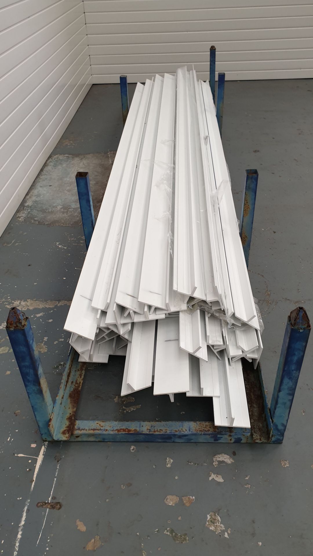 Selection of Aluminium T Section. Length: 3800mm. T Section: 105 x 43mm. - Bild 3 aus 4