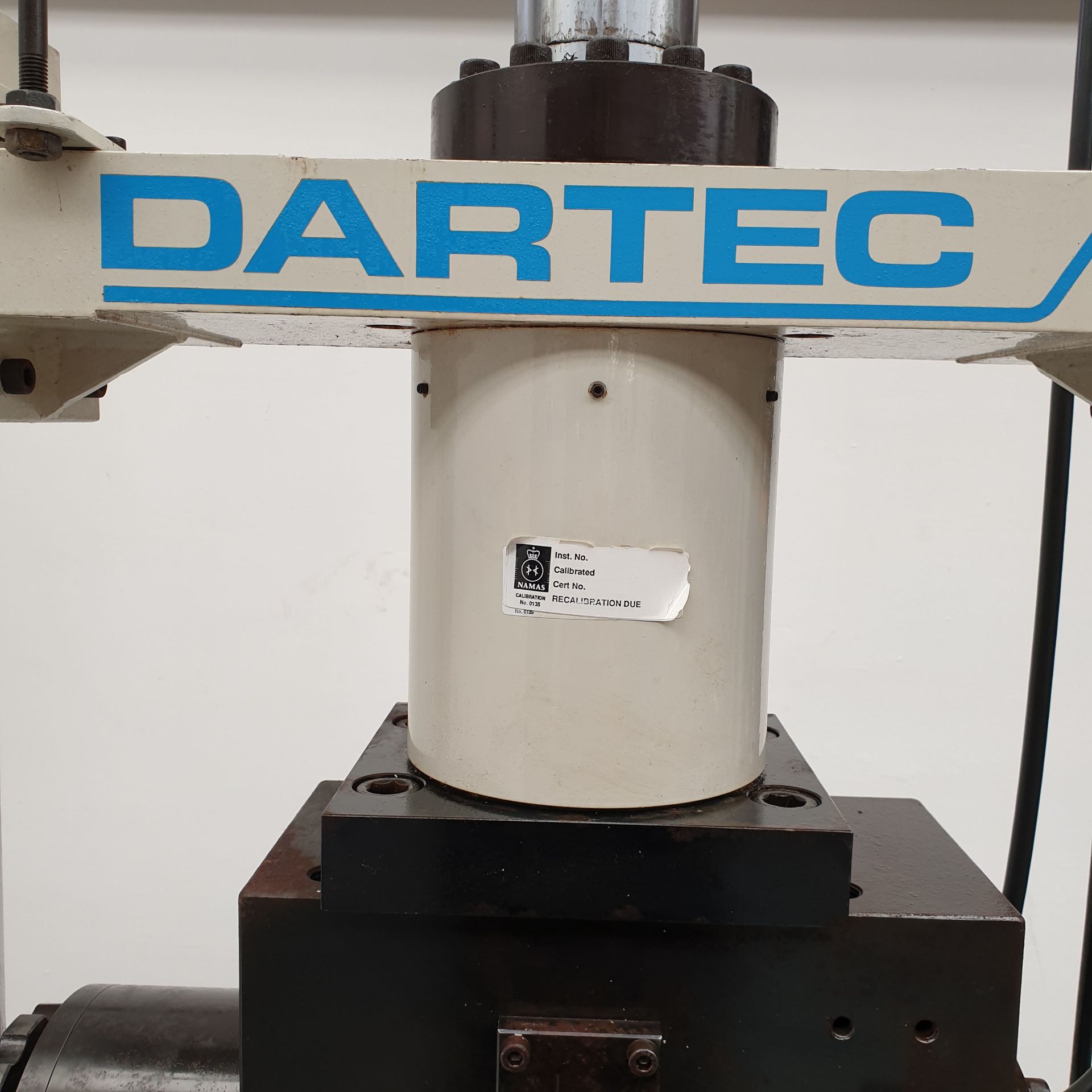 Dartec RF Tensile Testing Machine. Stroke 1000mm. Between Frames 600mm. Table Size: 500 x 500mm. - Image 7 of 16