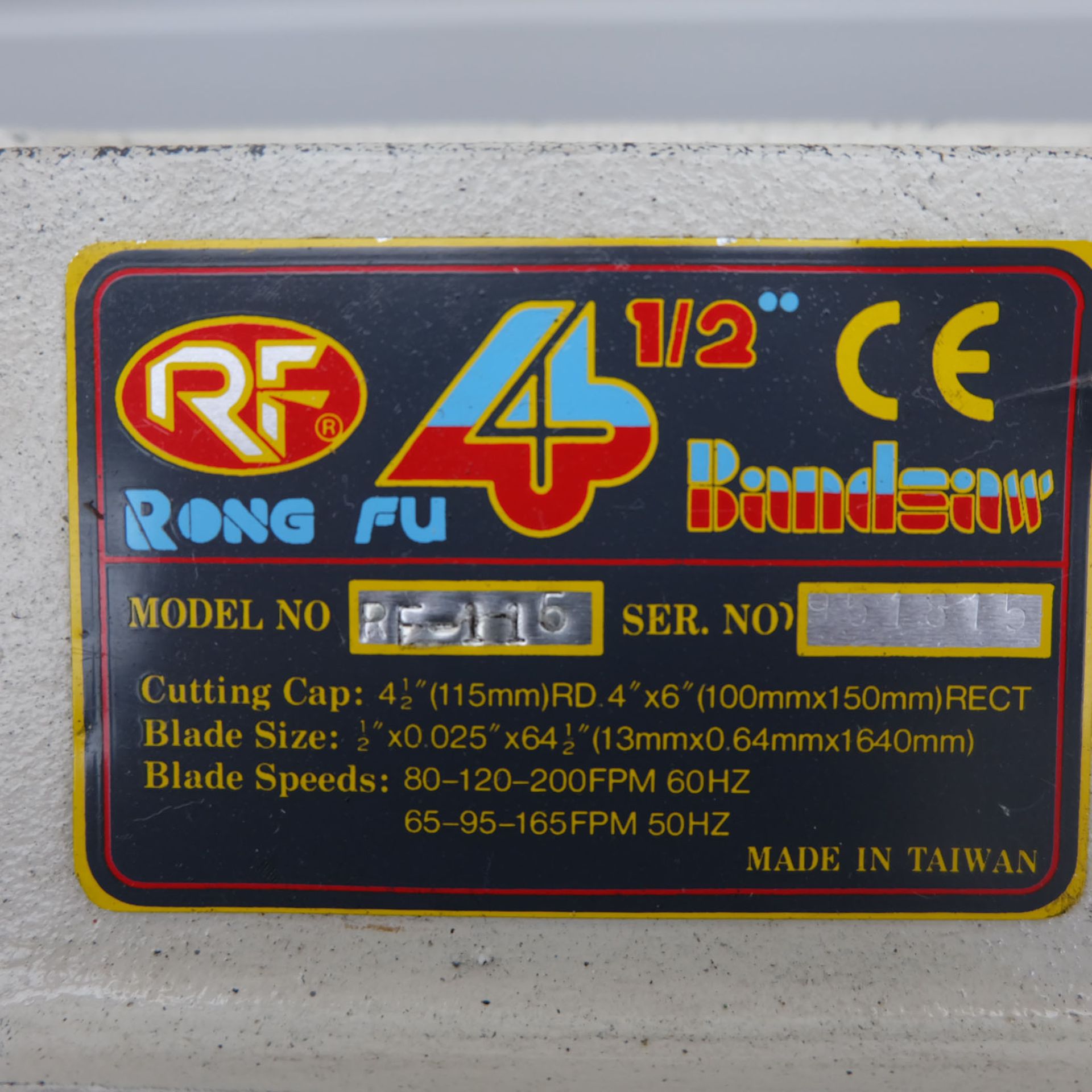 Rong FU Model RF-115 Horizontal Bandsaw. - Image 6 of 7