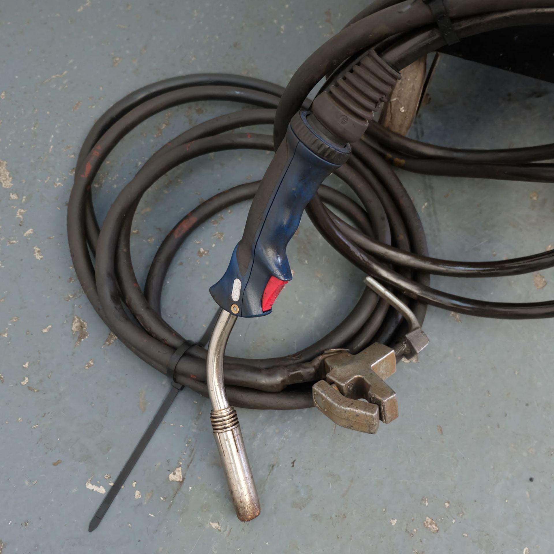 Oerlikon Citoarc M320C Mig Welder With Integral Wire Feed. - Image 8 of 9