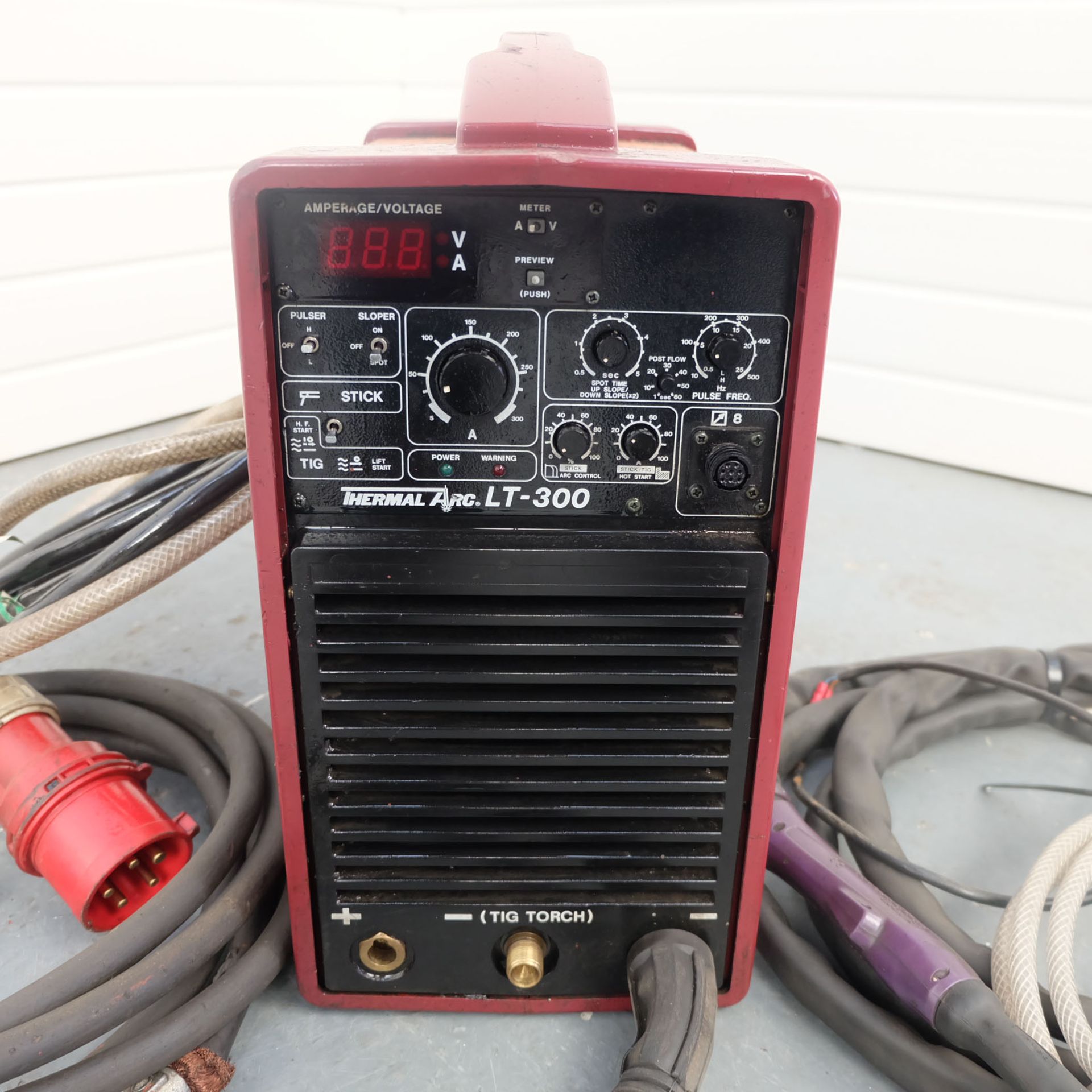 Thermal Arc LT-300 DC Inverter Stick Arc and Tig Welder. - Image 2 of 7