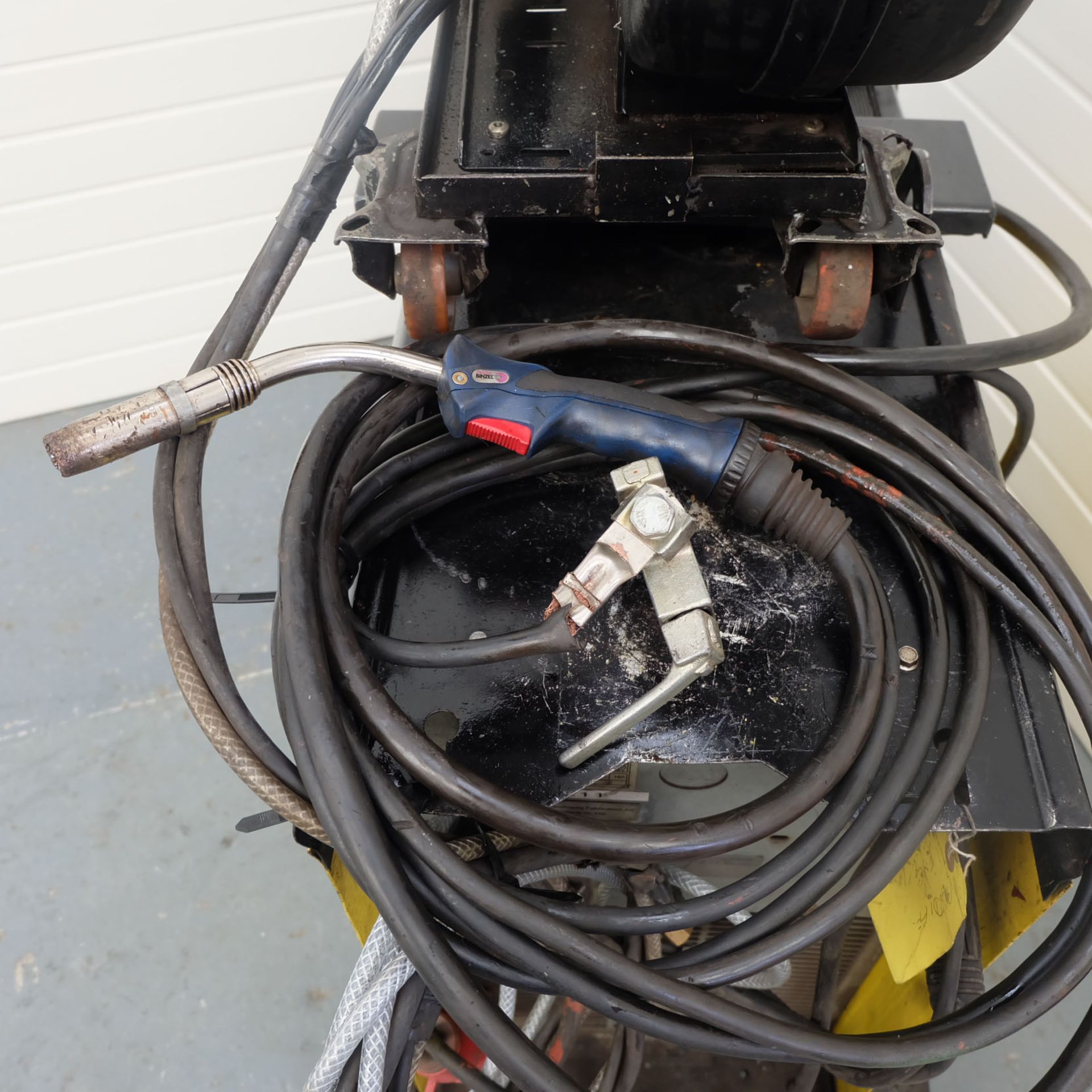 ESAB Mig 405 Mig Welder With Wire Feed. - Image 8 of 9