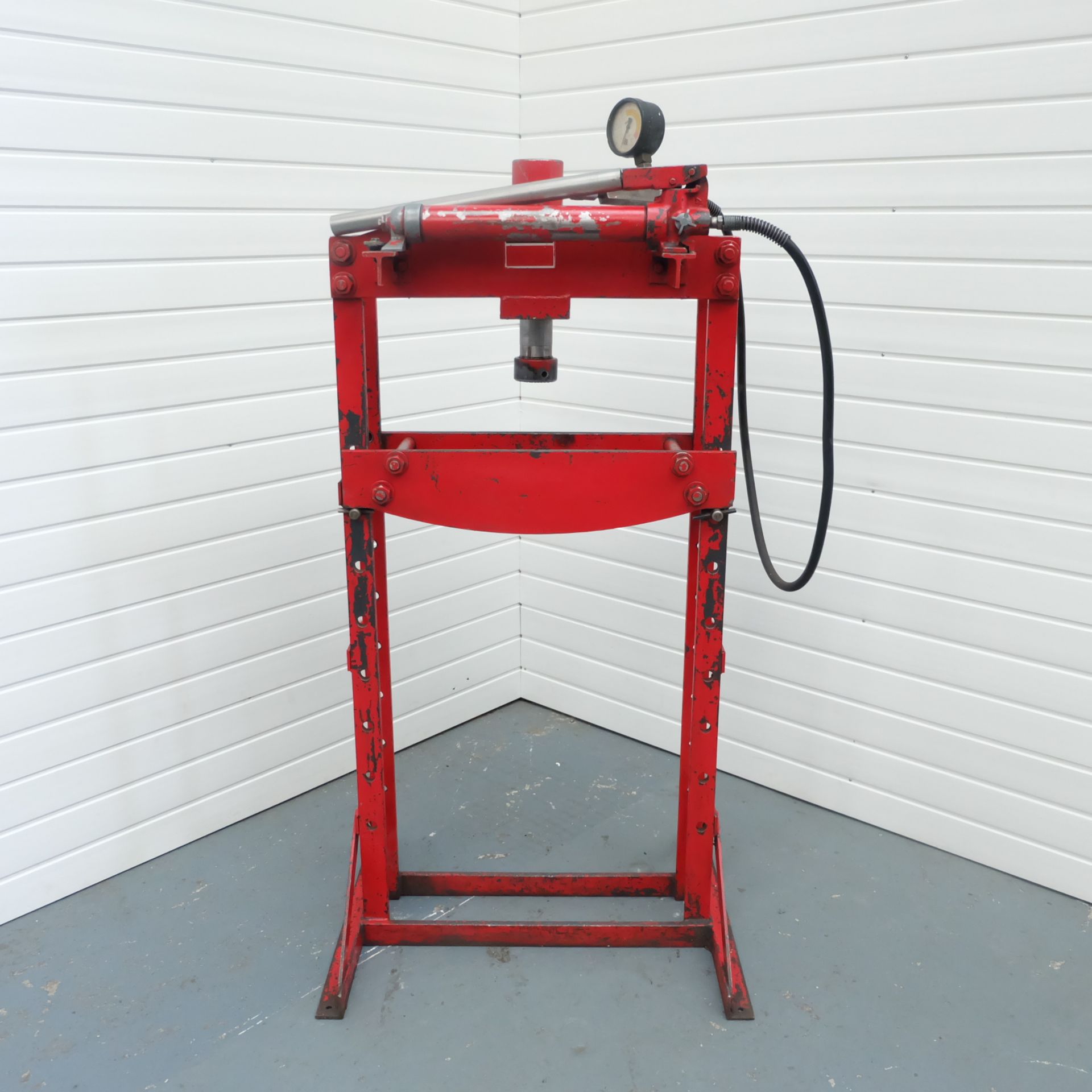 Blackhawk Porto-Power Model 250 Manual Hydraulic Garage Press.