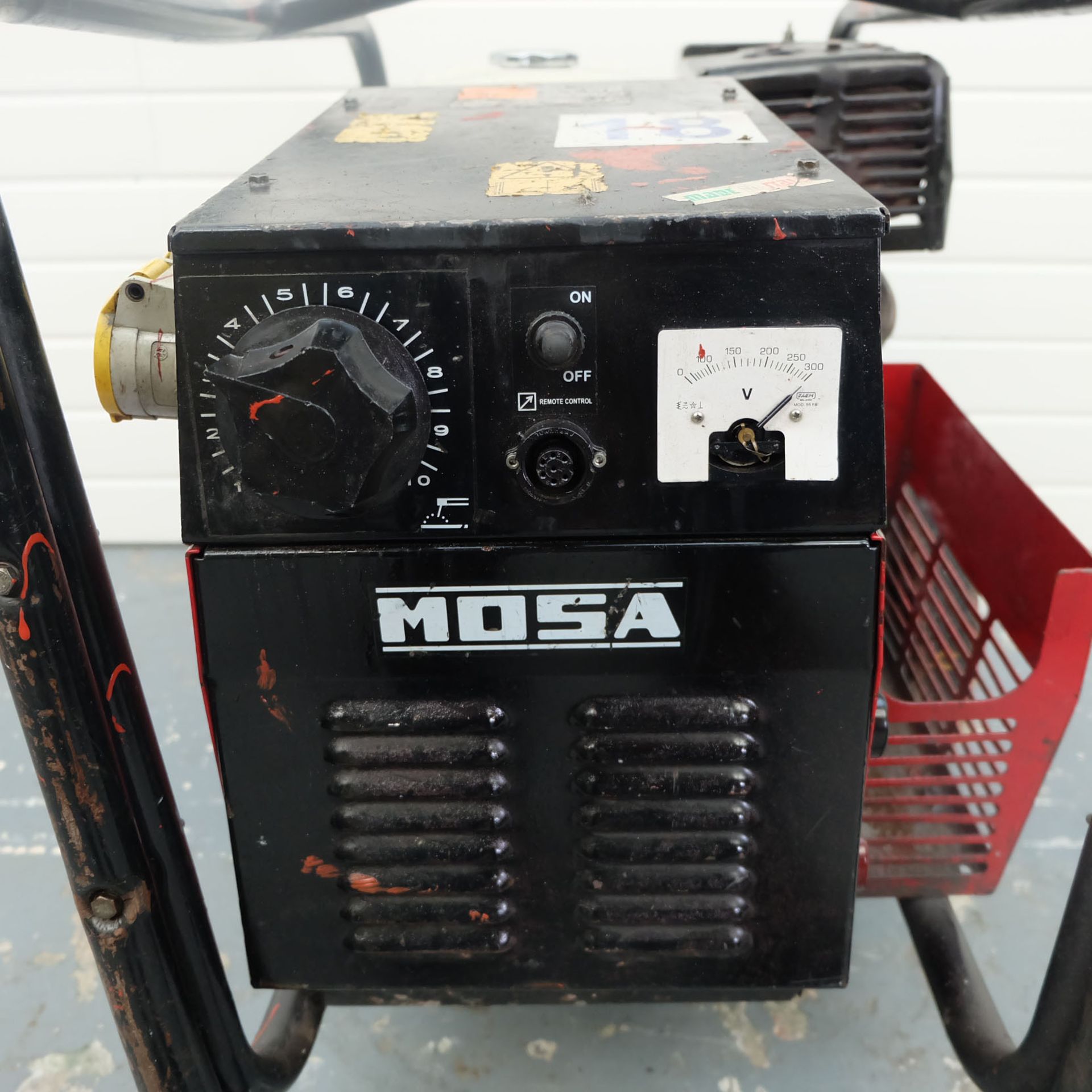 MOSA TS 200 Plus BS/EL Petrol Welder Generator on Wheels. - Image 5 of 10