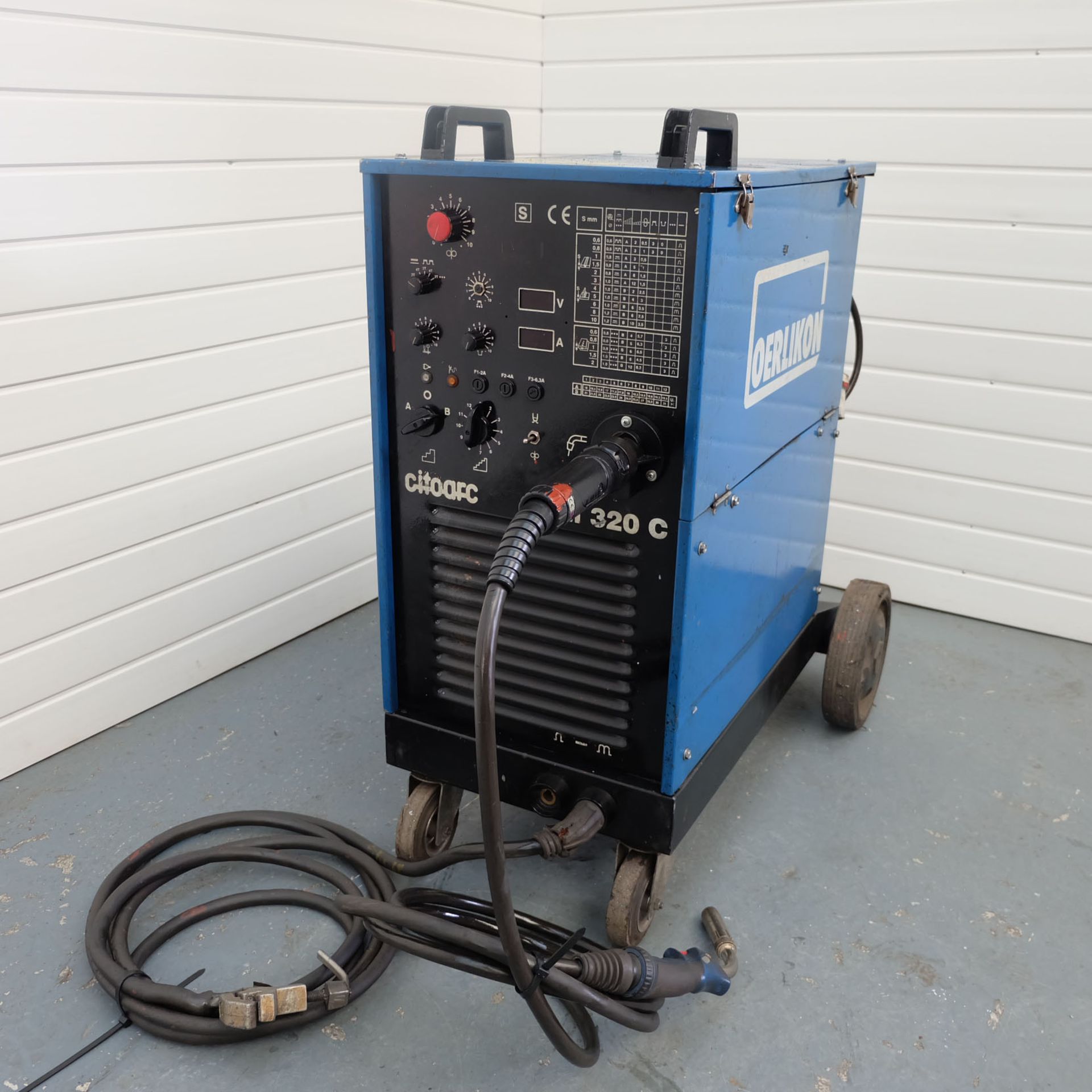 Oerlikon Citoarc M320C Mig Welder With Integral Wire Feed.