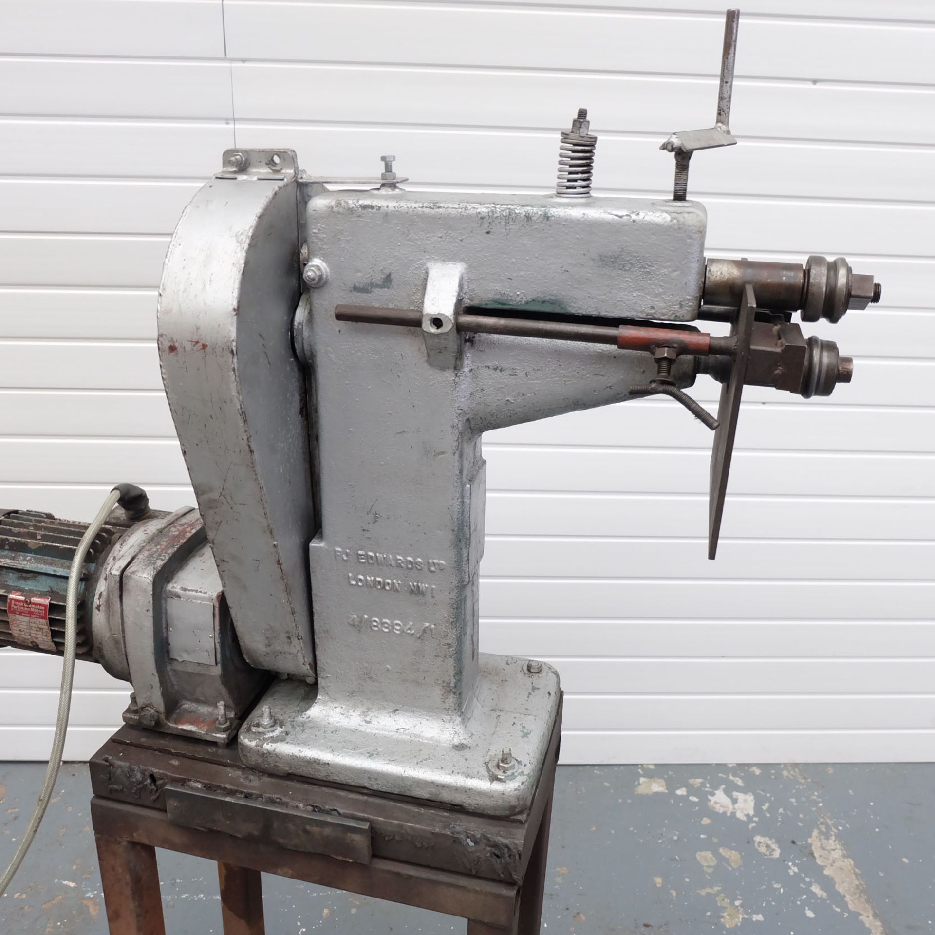 Edwards 6B Universal Rotary Swaging Machine On Steel Stand. - Image 4 of 10