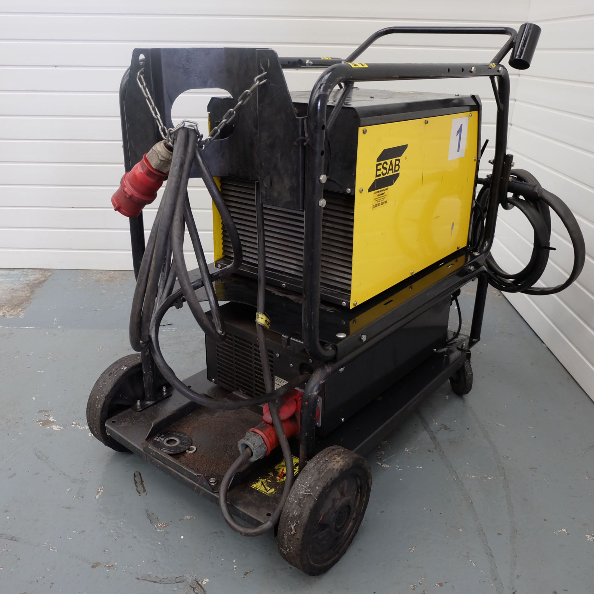 ESAB Tig 3000 I AC/DC Water Cooled Tig Welder. - Image 8 of 9