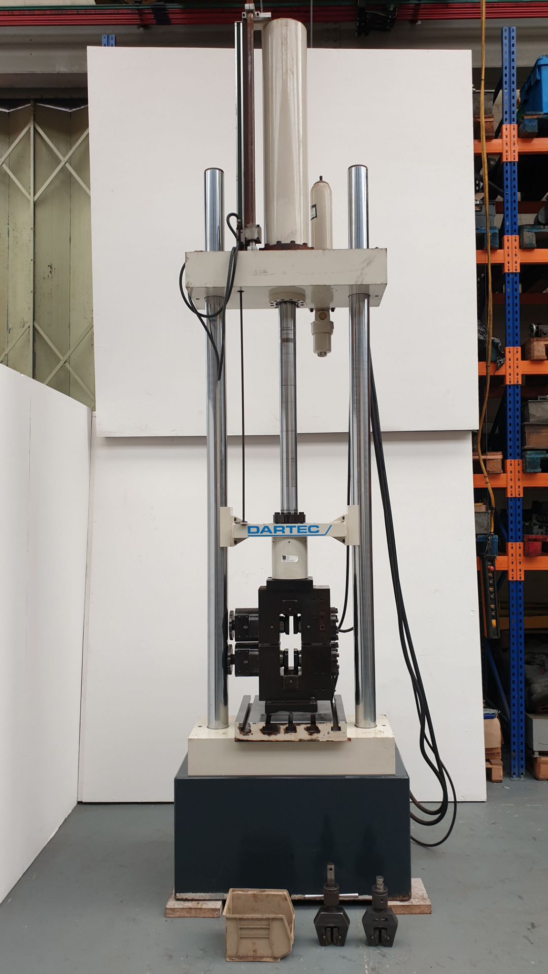 Dartec RF Tensile Testing Machine. Stroke 1000mm. Between Frames 600mm. Table Size: 500 x 500mm. - Image 2 of 16