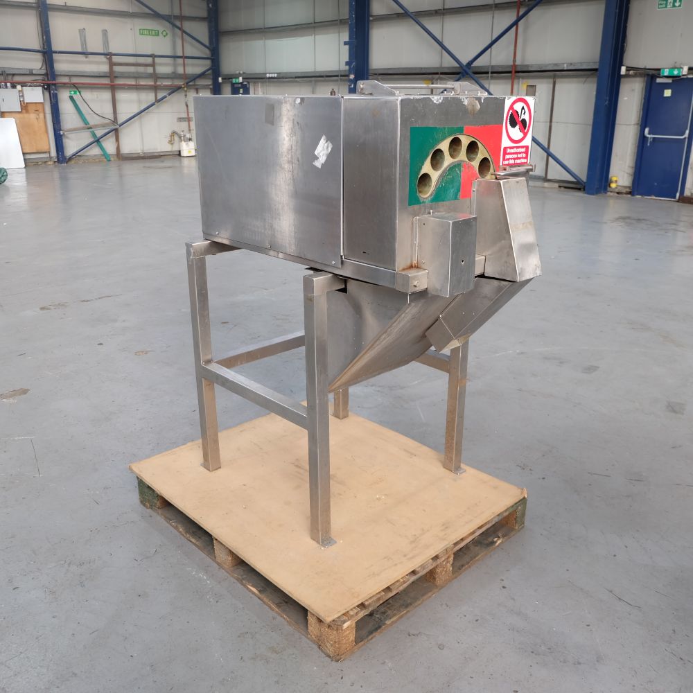 Surplus Commercial Catering & Food Preparation Machinery Due To Closure