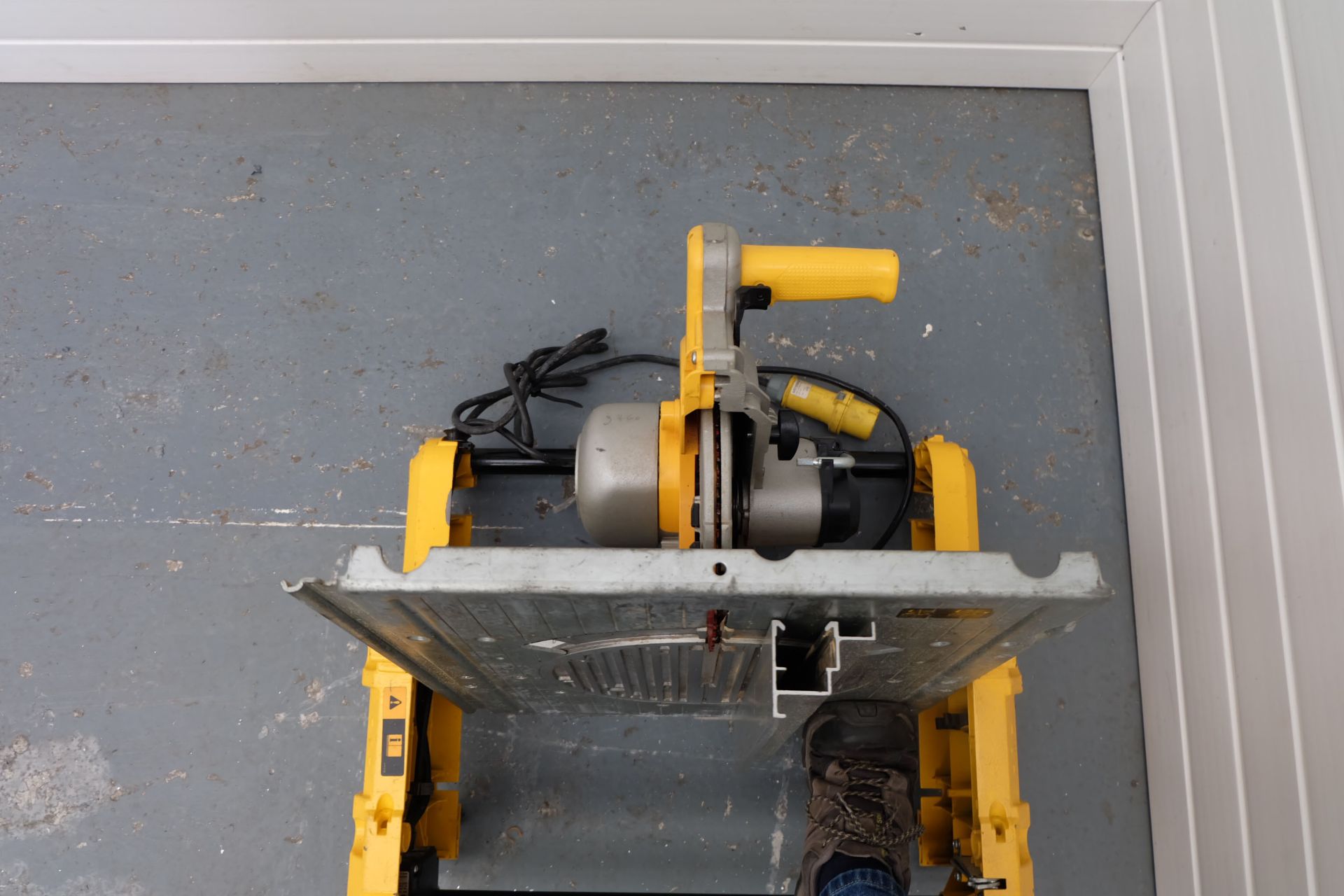 Dewalt DW743N-LX Type 2 250mm Flip Over Combination Saw. - Image 7 of 10