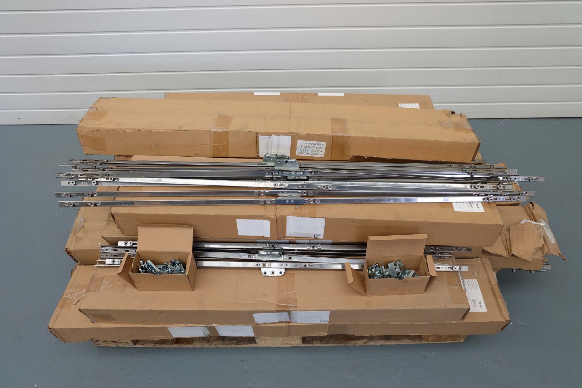 Quantity of Slimline S-Bolt/Cam Locking Kits. Lengths 1250mm & 1000mm.