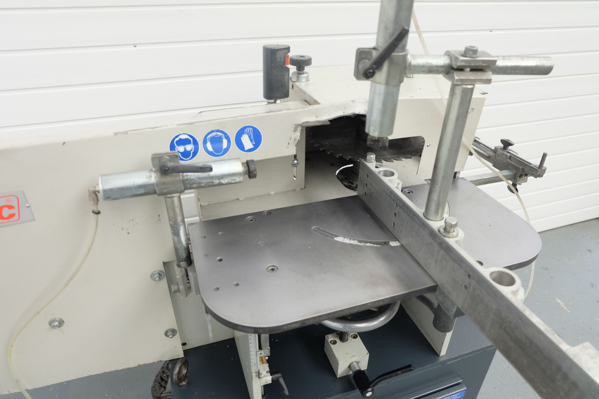 Elumatec Model AF 222 End Milling Machine. - Image 4 of 8