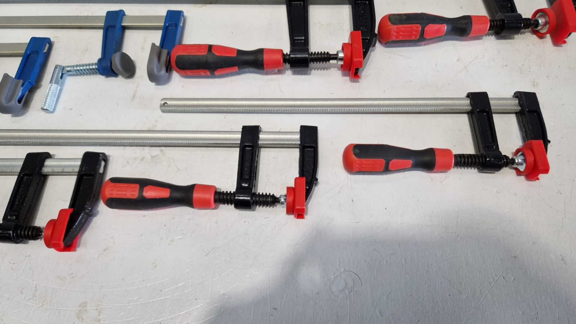 Quick Slide Bar Clamps, 150mm, 300mm and 600mm. - Image 3 of 3