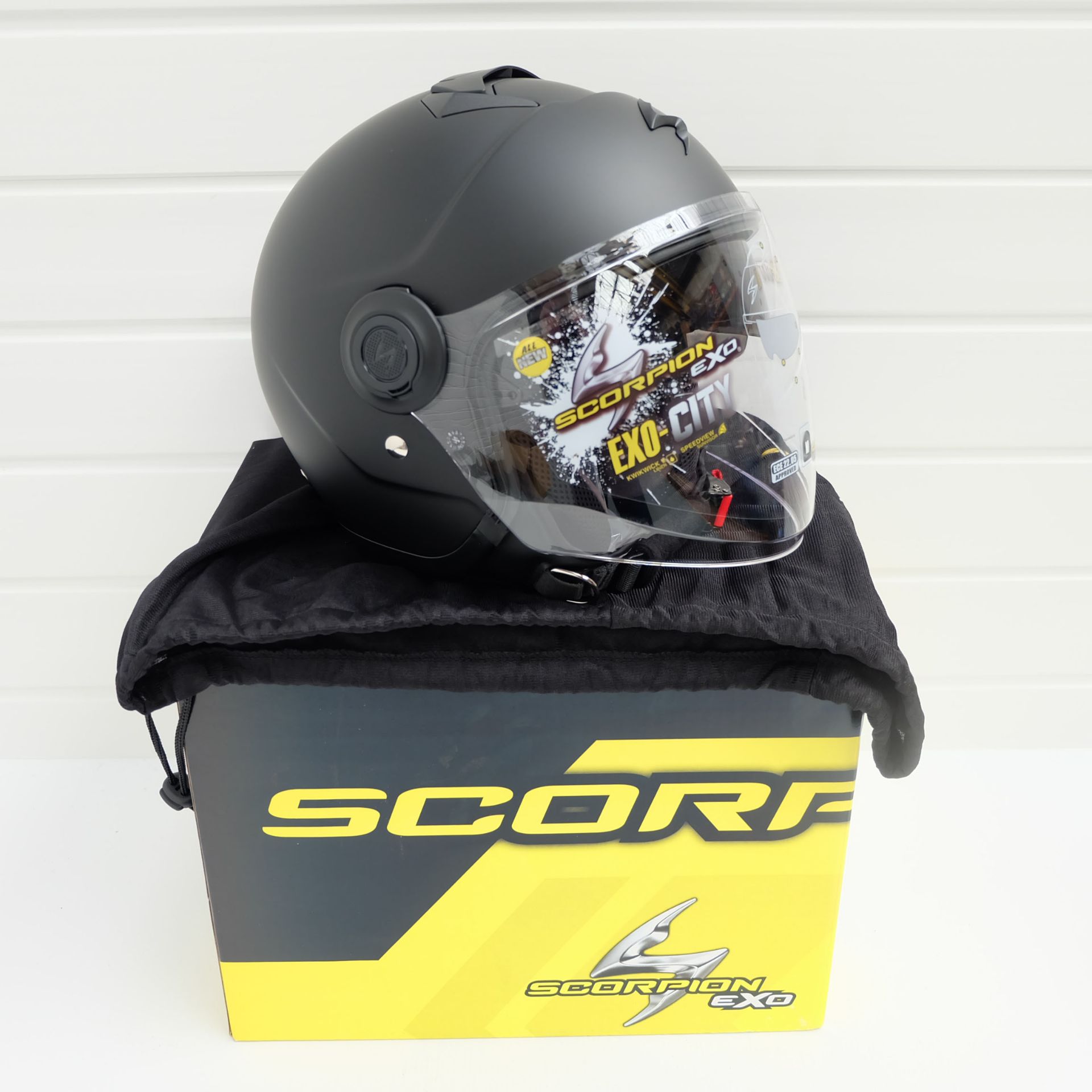 Scorpion EXO-City Solid Helmet (Matt-Black) Size Medium