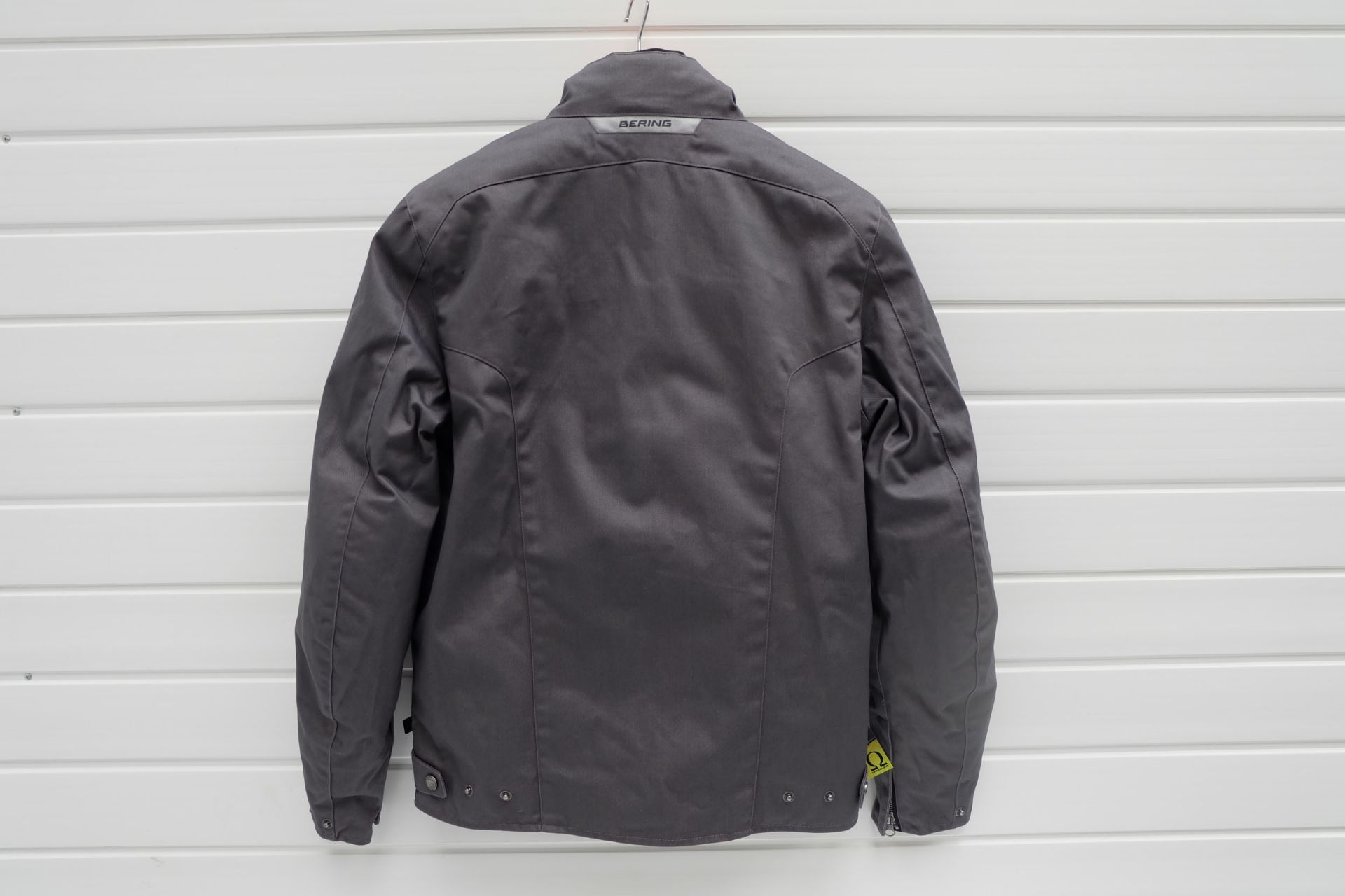 Bering Blouson Zander Gris (M) Metro - Image 6 of 9