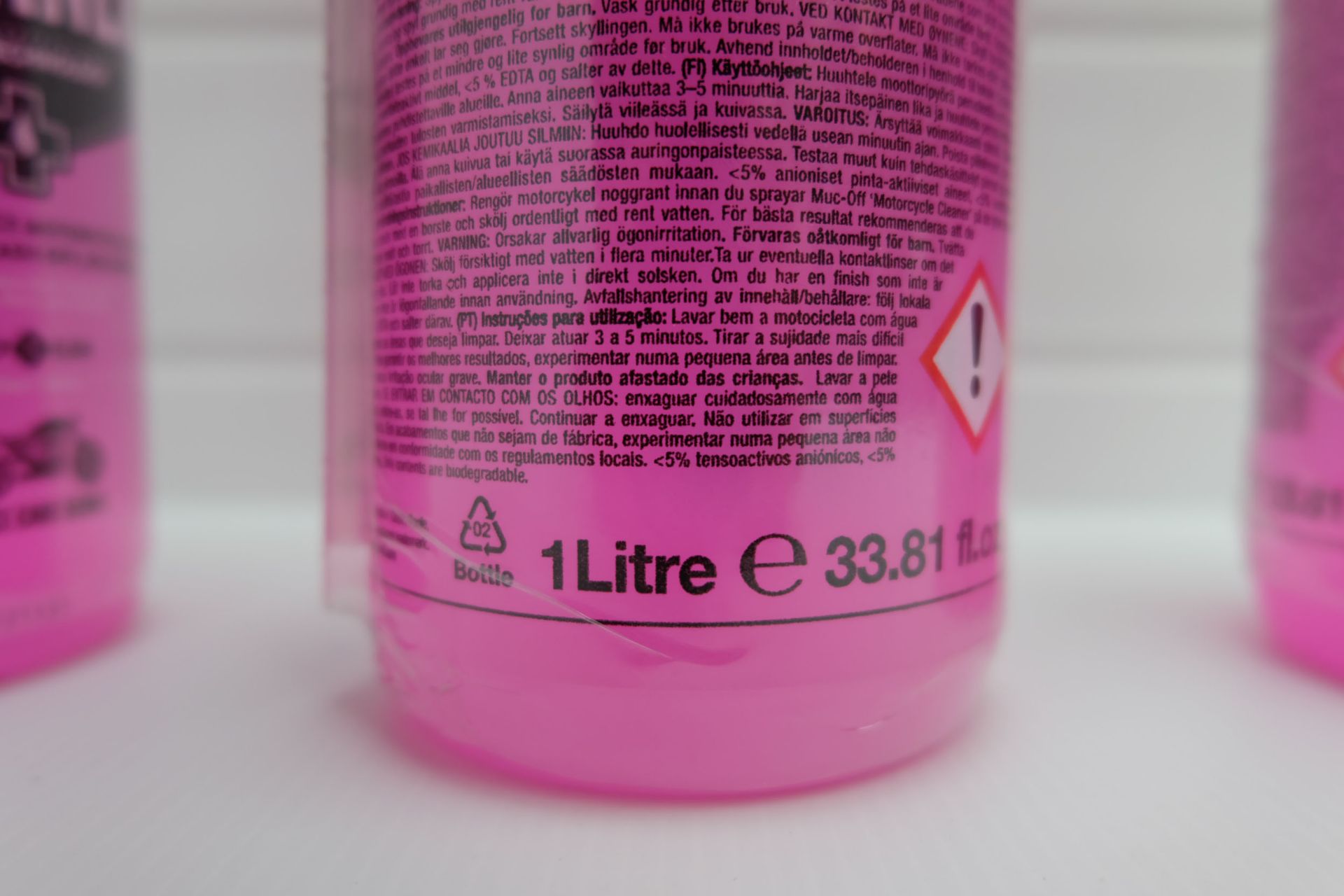 3 x Muc-Off Motorcycle Cleaner 1 Litre - Image 3 of 3